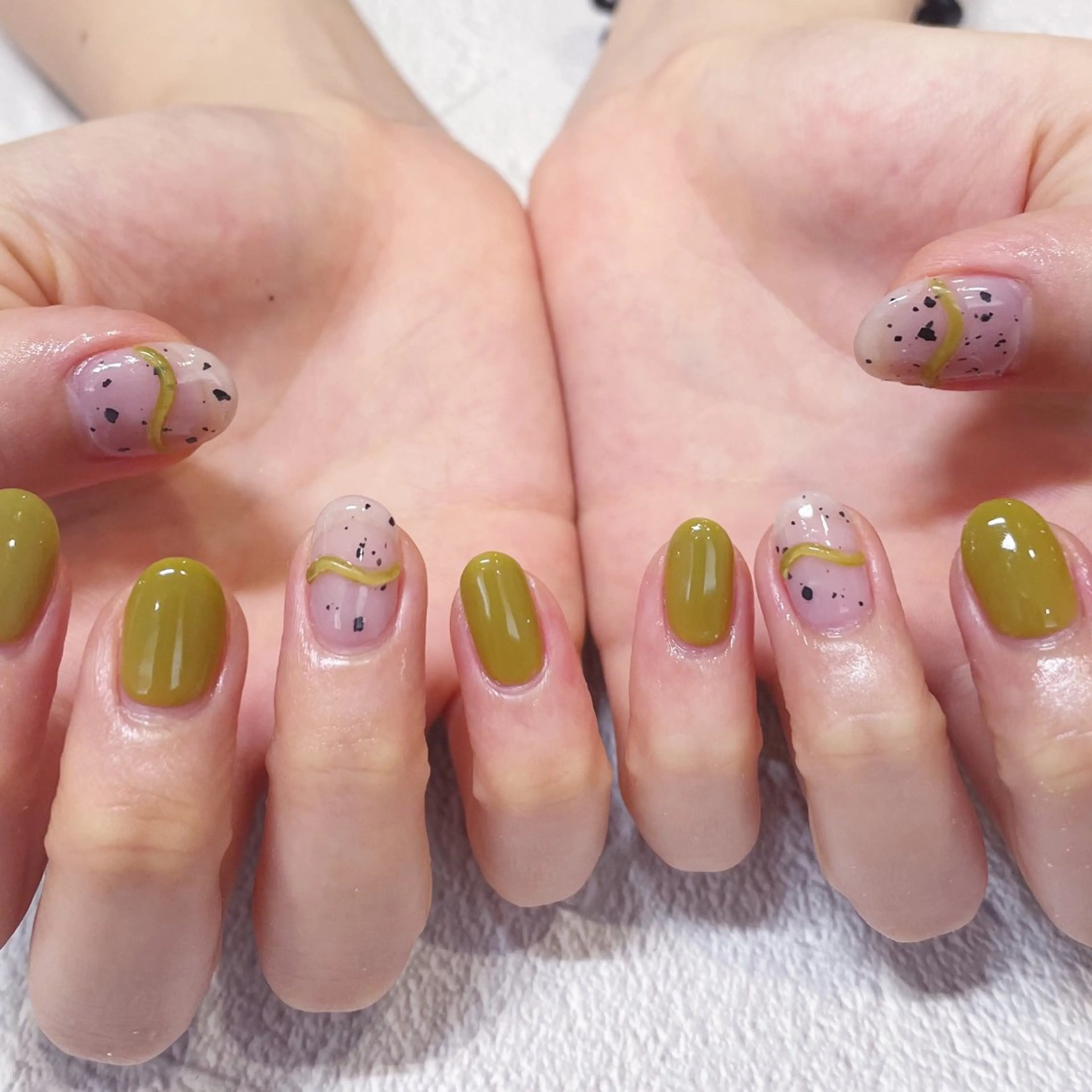 ネイル 長瀬 瑠霞のネイルデザイン