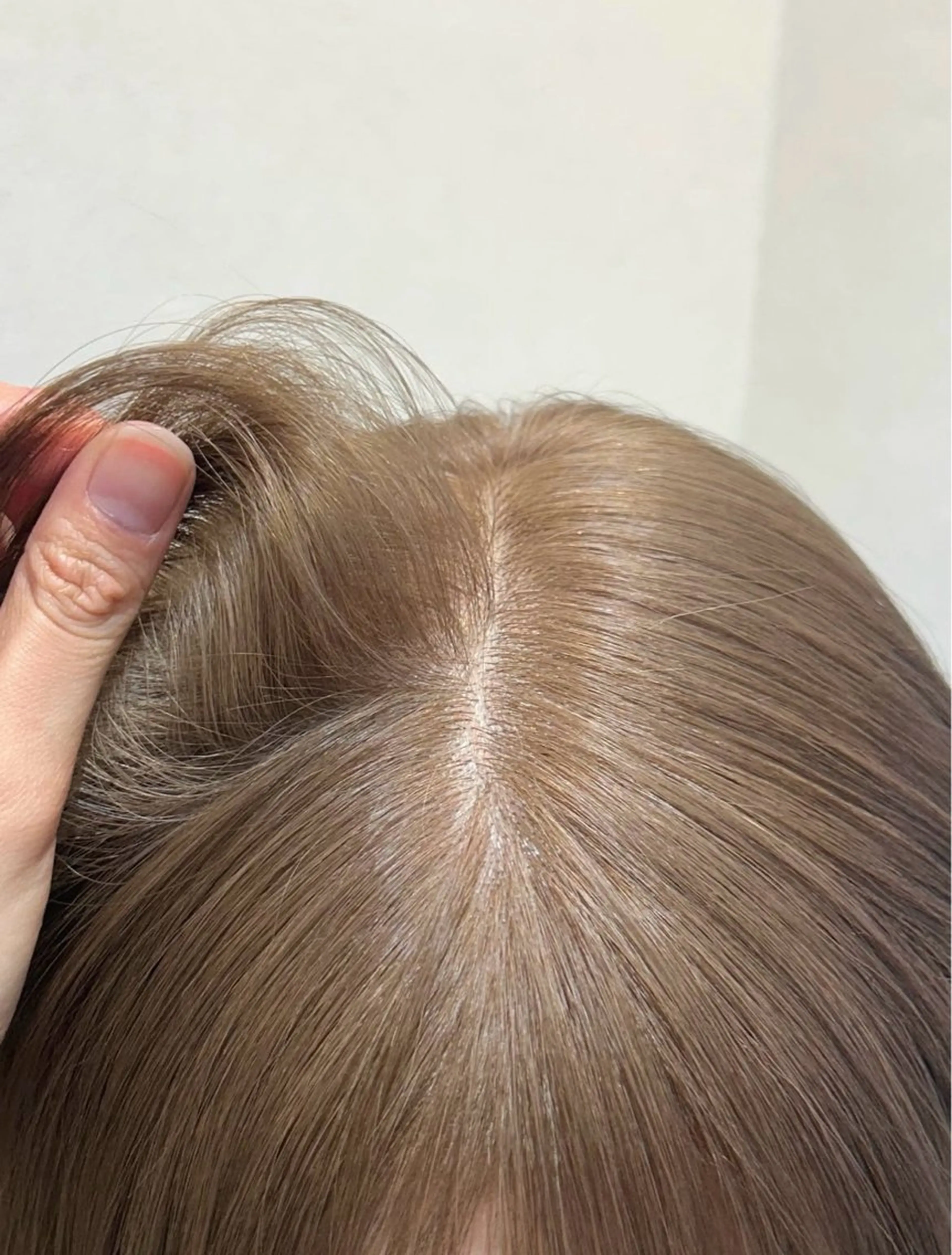 ロング カラー ベージュカラー ブリーチ ヘーゼル ハイトーンカラー ﾐﾚｲ/ﾐﾙｸﾃｨｰ ｶﾗｰ/梅田美容室のヘアスタイル