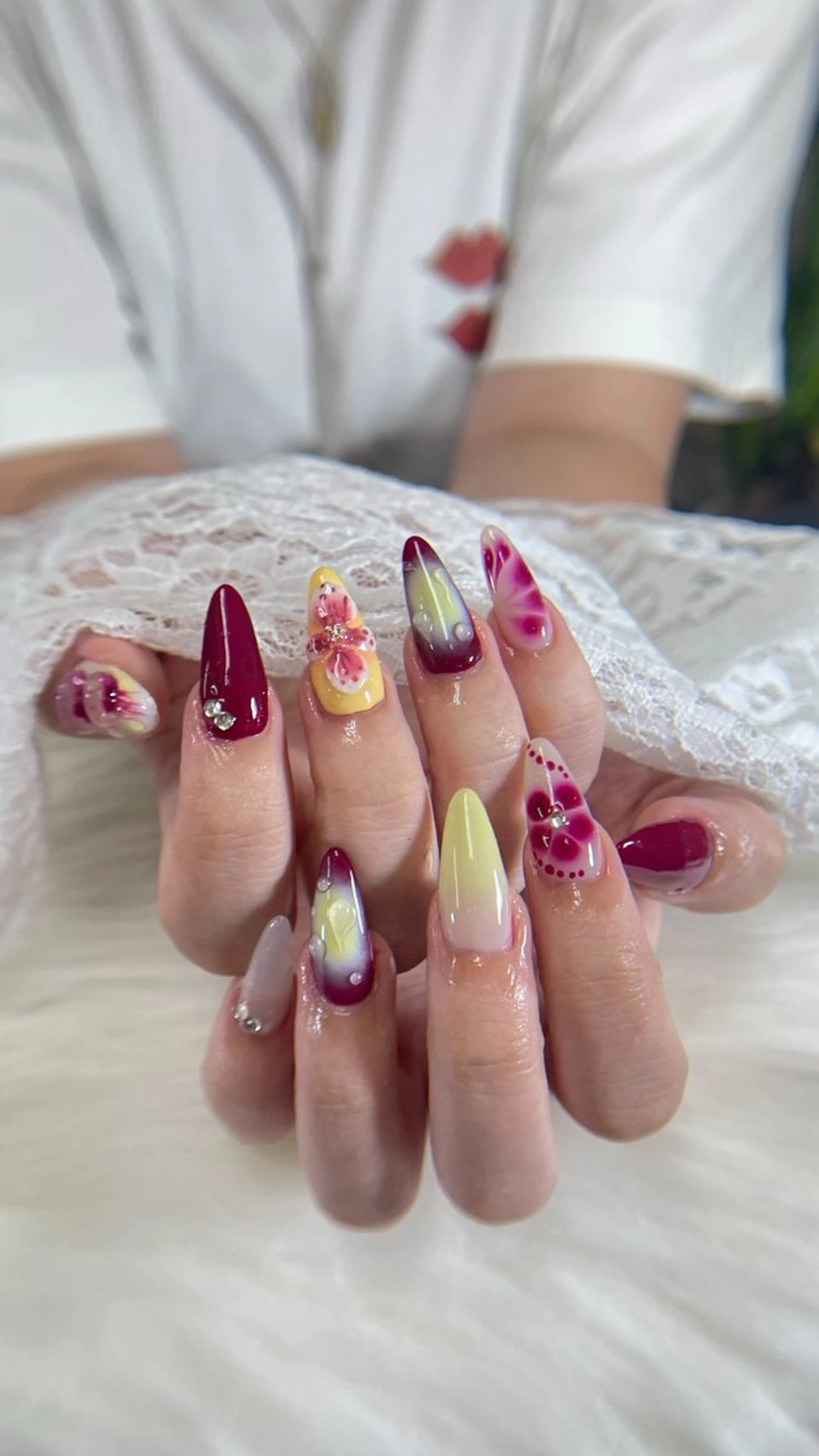 ネイル ハンドネイル XIINH NAIL SALONのネイルデザイン