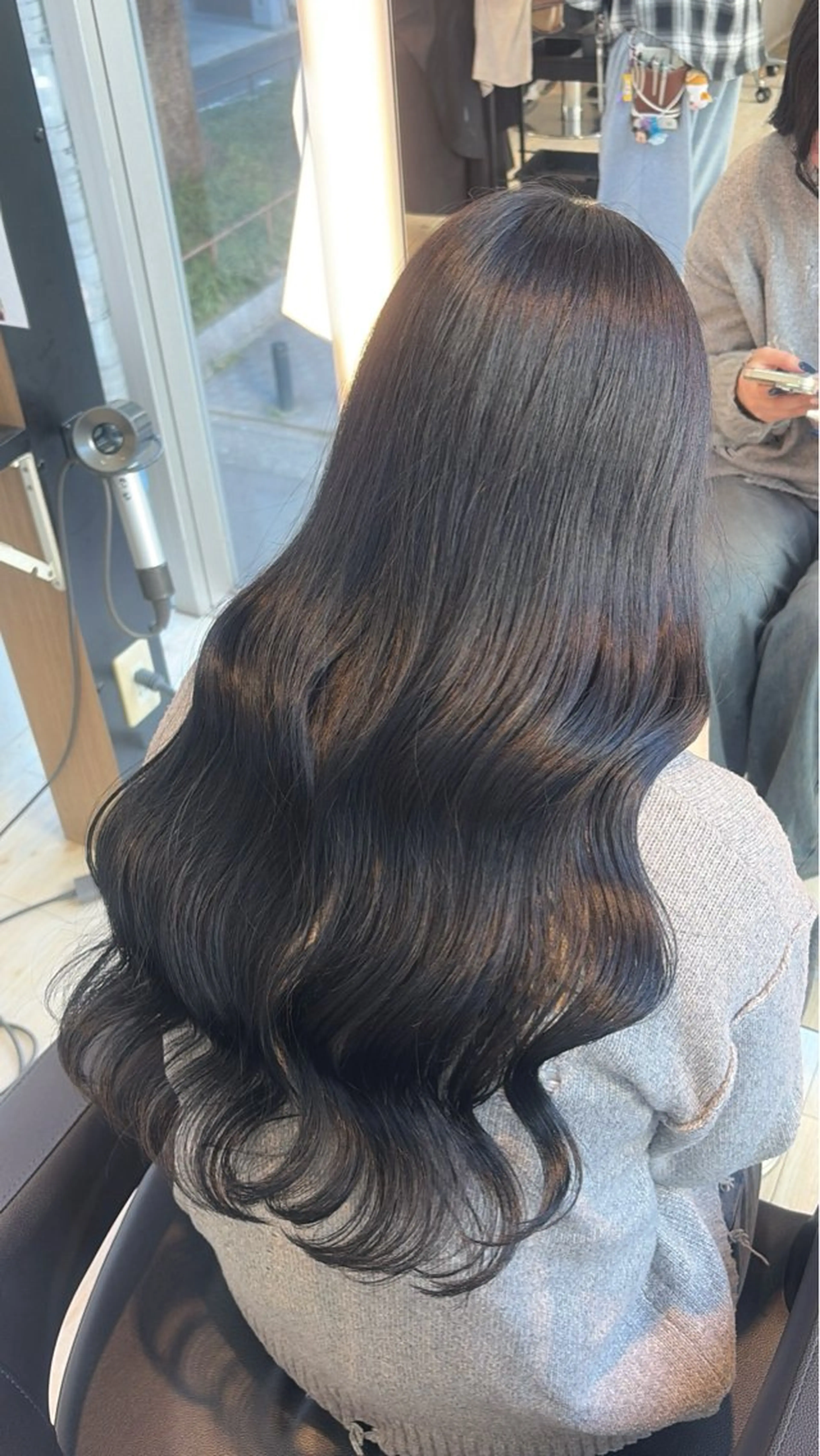 ロング カラー カット ヘアカラー トリートメント ブリーチ/髪質改善/ ハイトーン/暖色のヘアスタイル