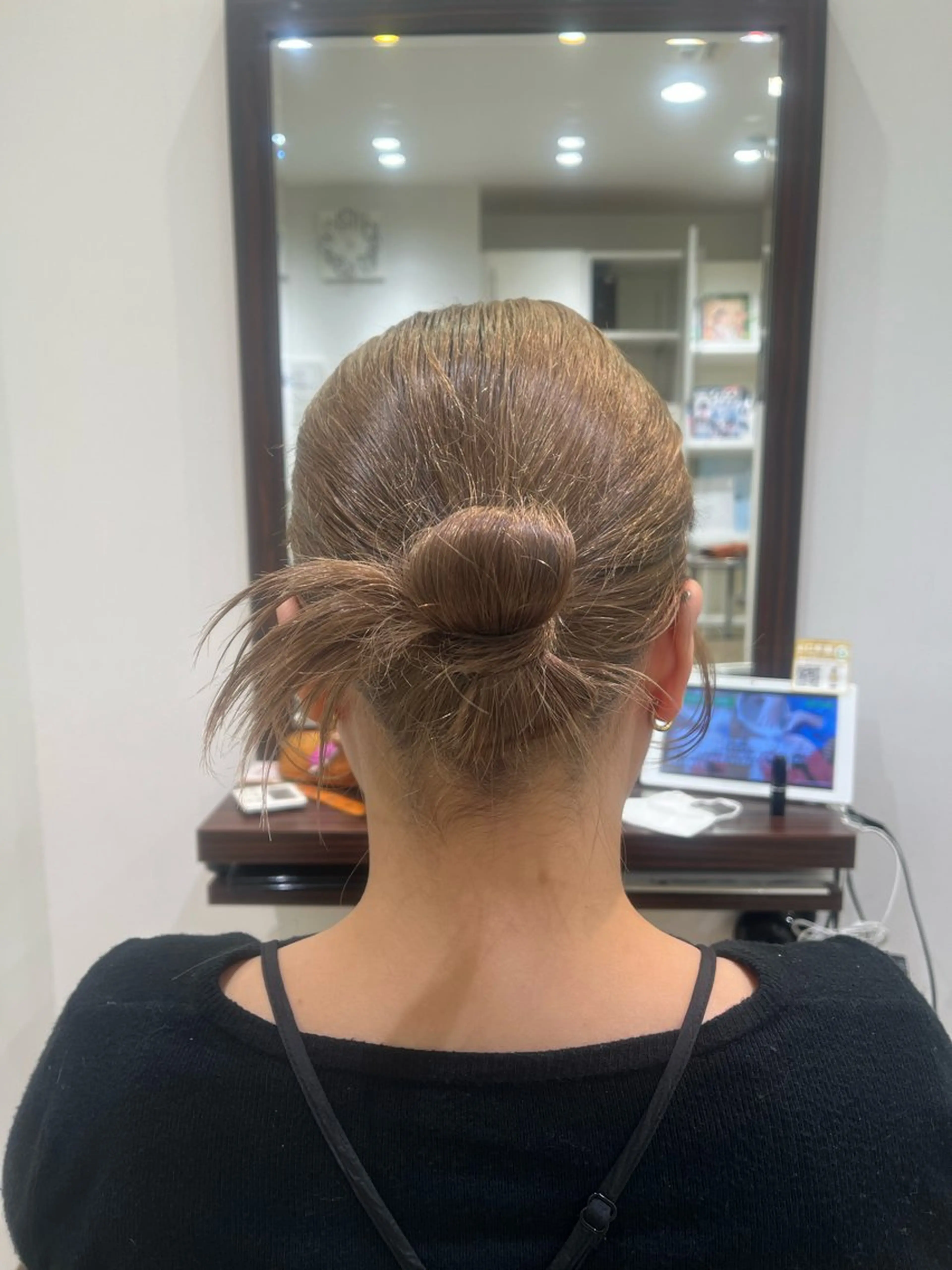 ミディアム カラー ヘアアレンジ 小林 星稀のヘアスタイル