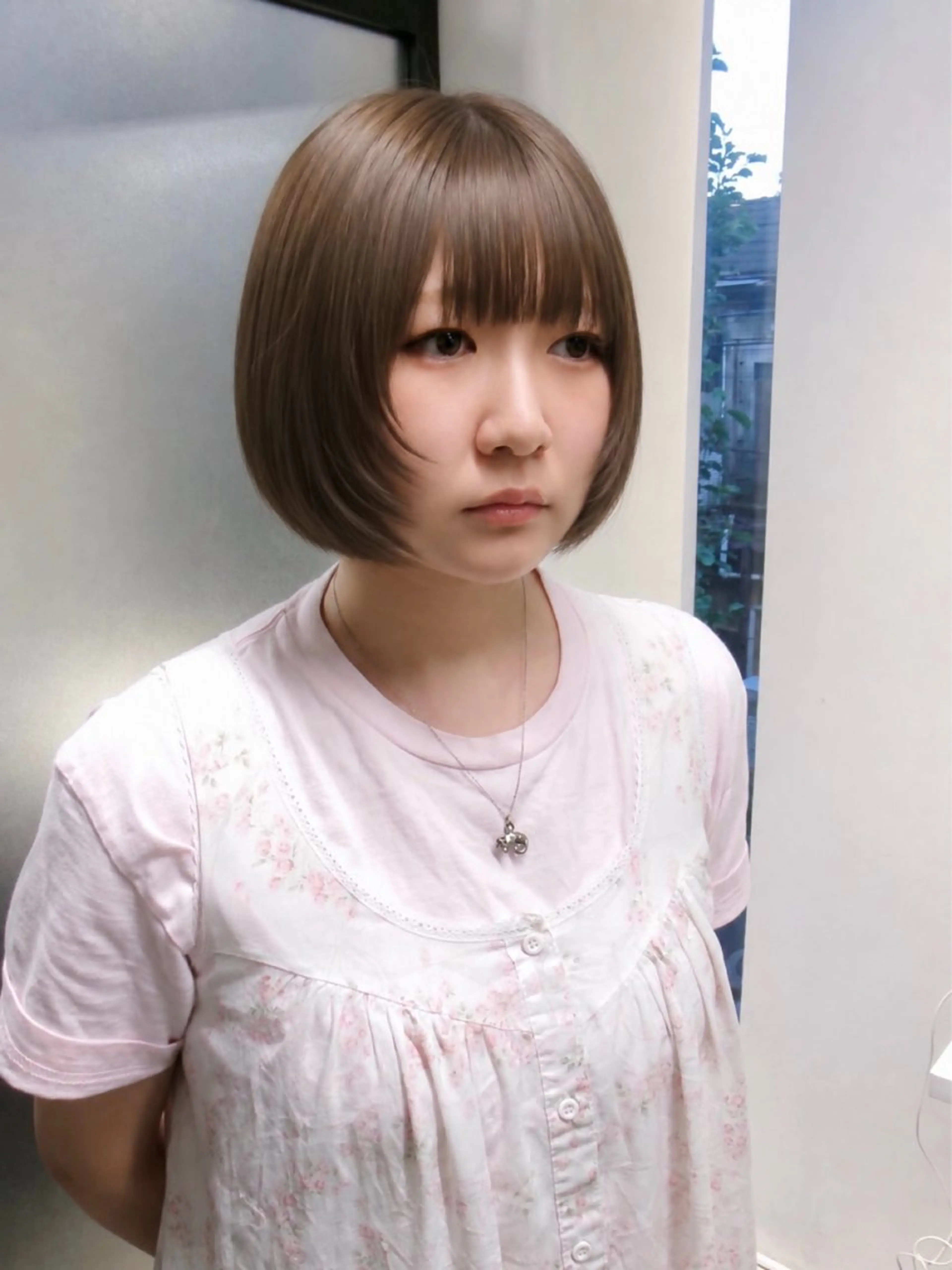 ショート カラー カット ヘアカラー トリートメント MIMI🌻໋᳝݊ 個性派カラー⑅ ⸝꙳のヘアスタイル