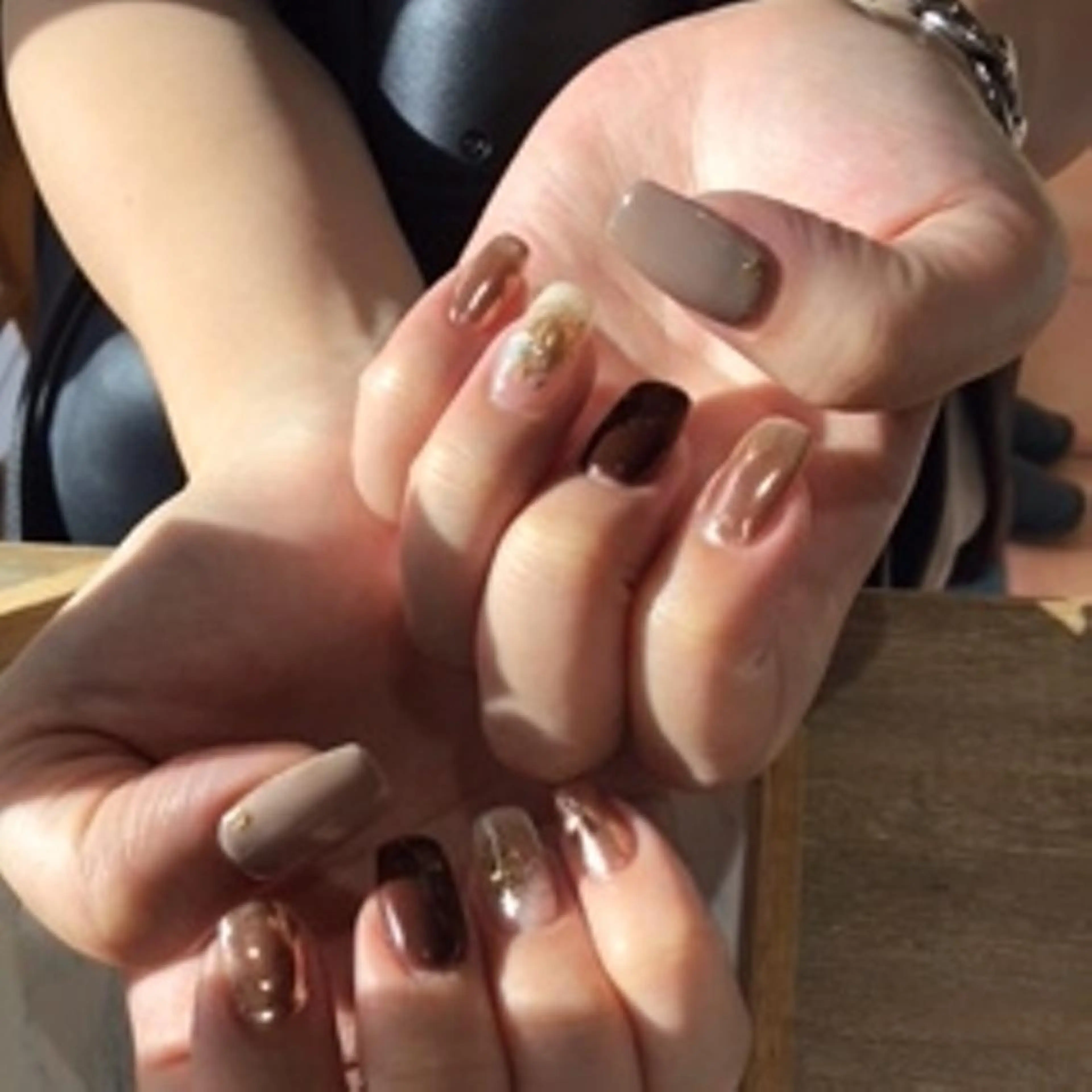 ネイル 持ち込み 八木 香澄のネイルデザイン