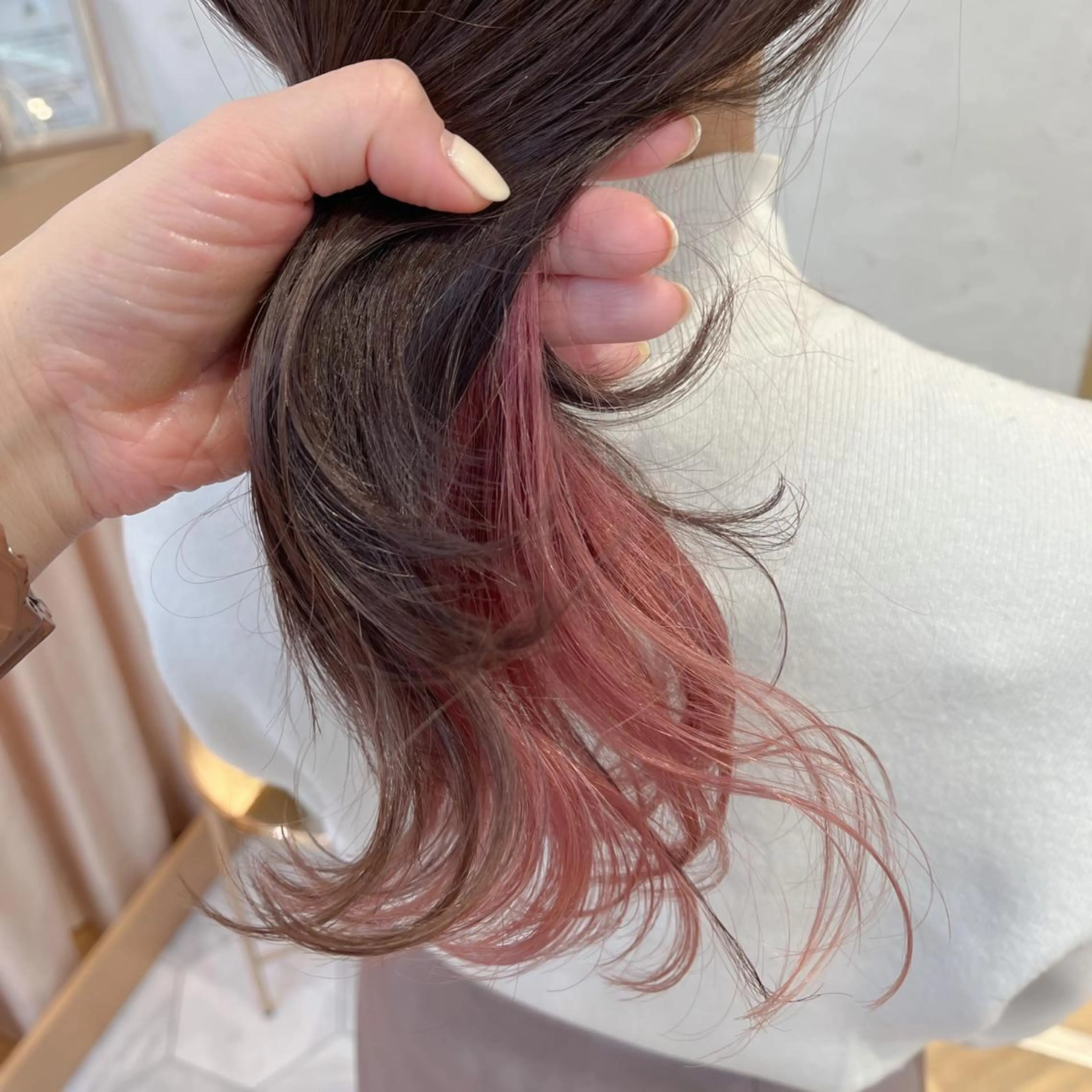 カラー ブリーチ カット ヘアカラー 透明感カラー│ レイヤーヘア中居美樹のヘアスタイル