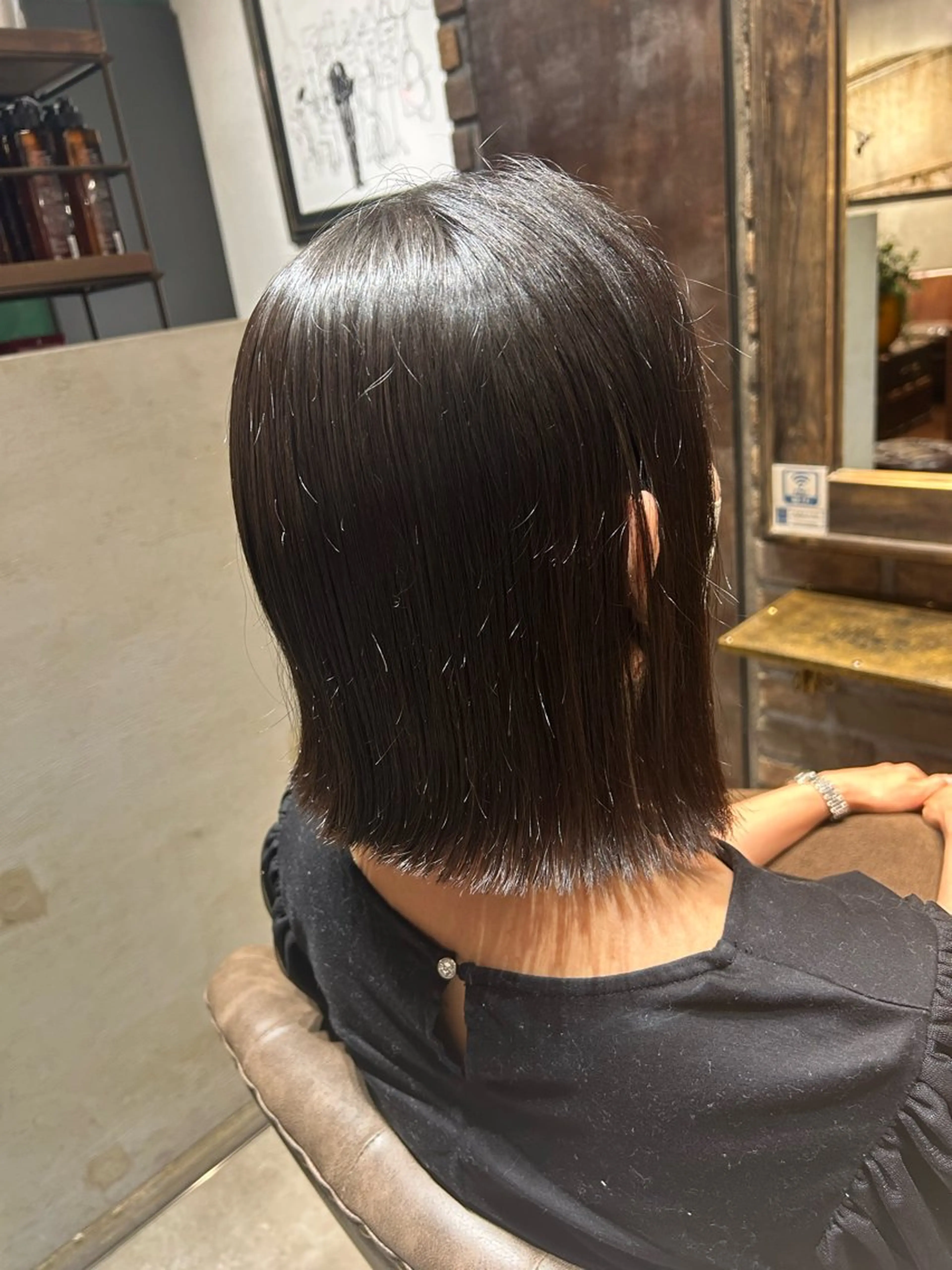 ミディアム 寒河江 真希のヘアスタイル