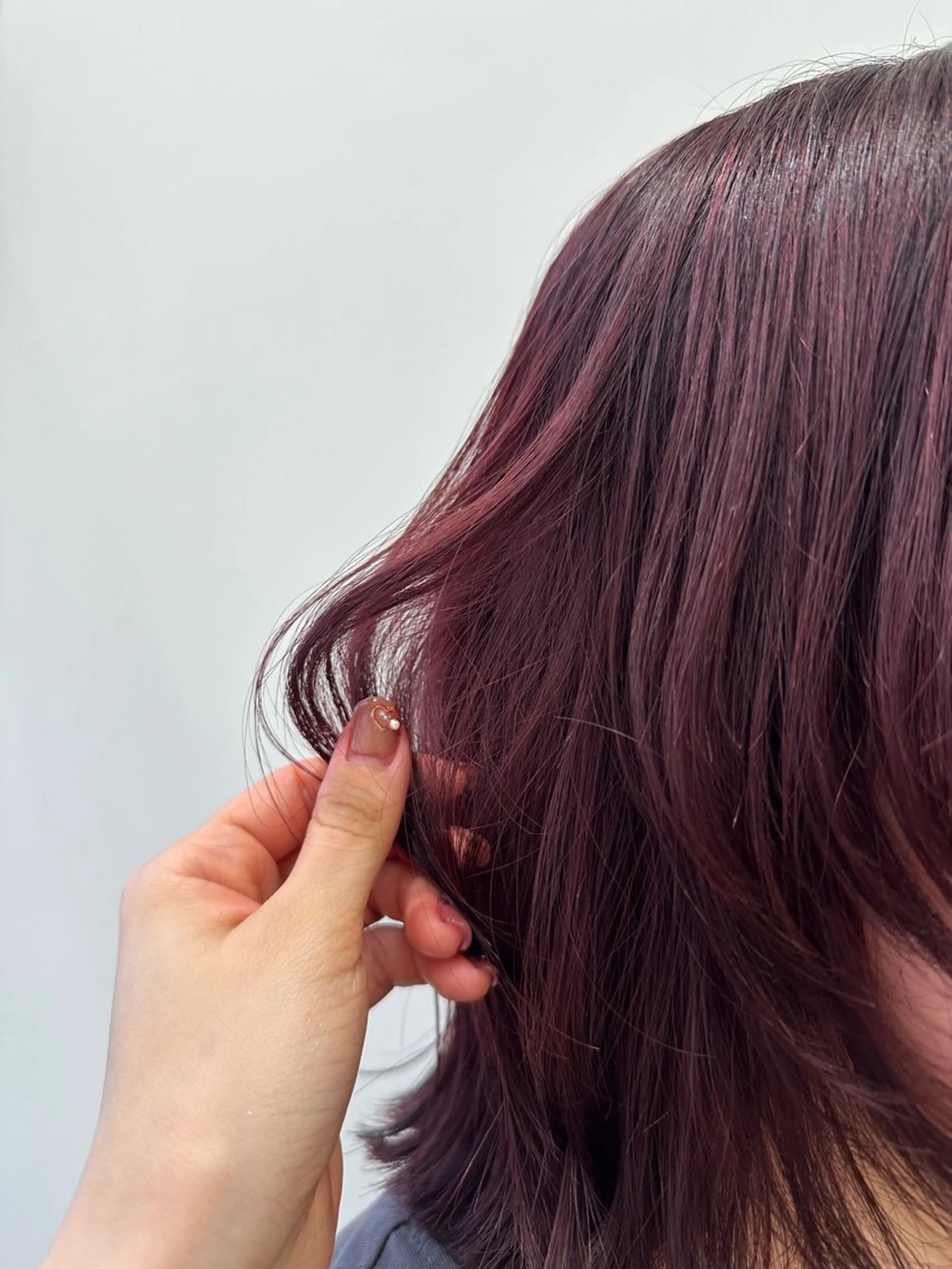 カラー ブリーチ レッドカラー ヘアカラー トリートメント 艶髪/ブリーチなし Wカラー🌺yuiのヘアスタイル