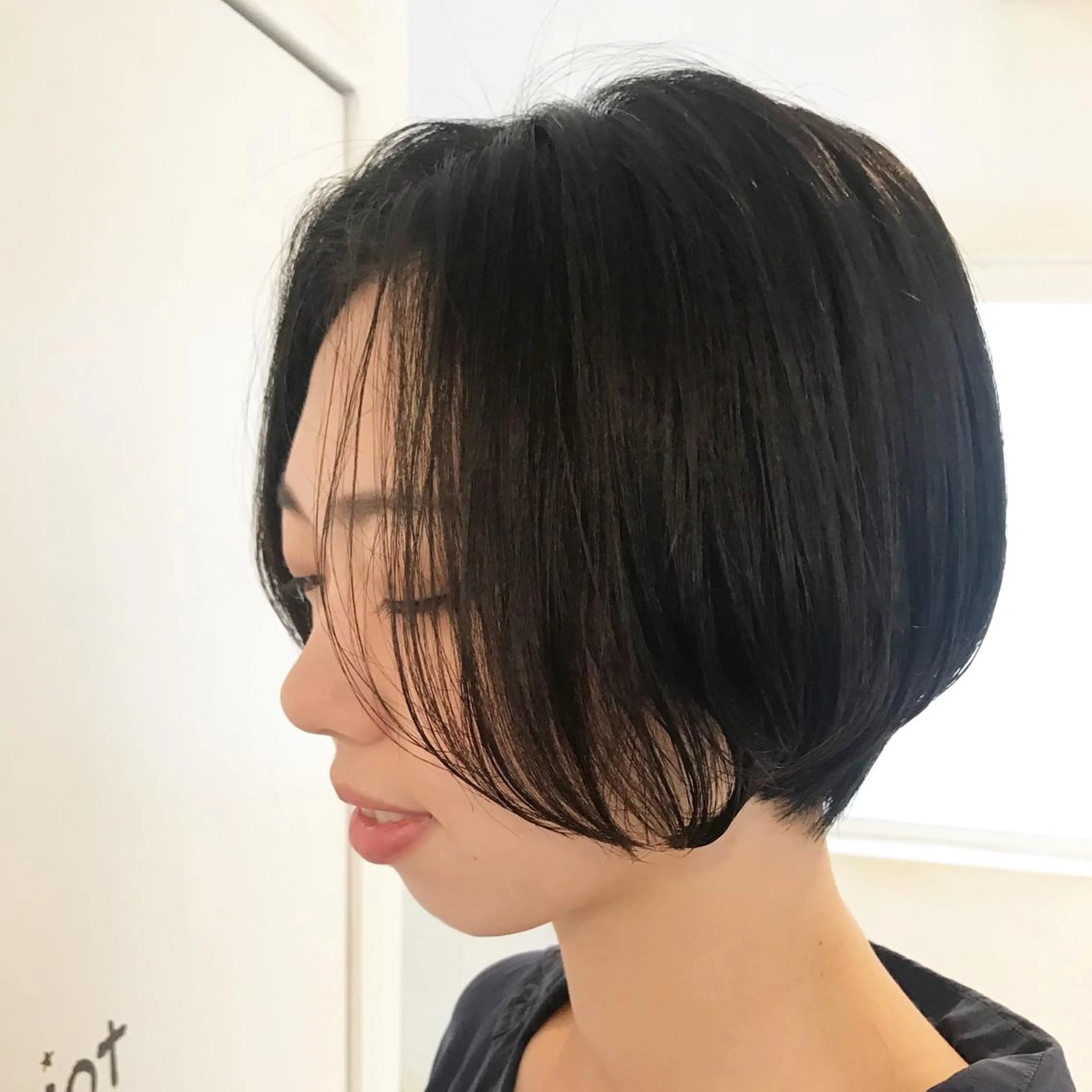 ショート 【指名No1】飯塚 宏美のヘアスタイル