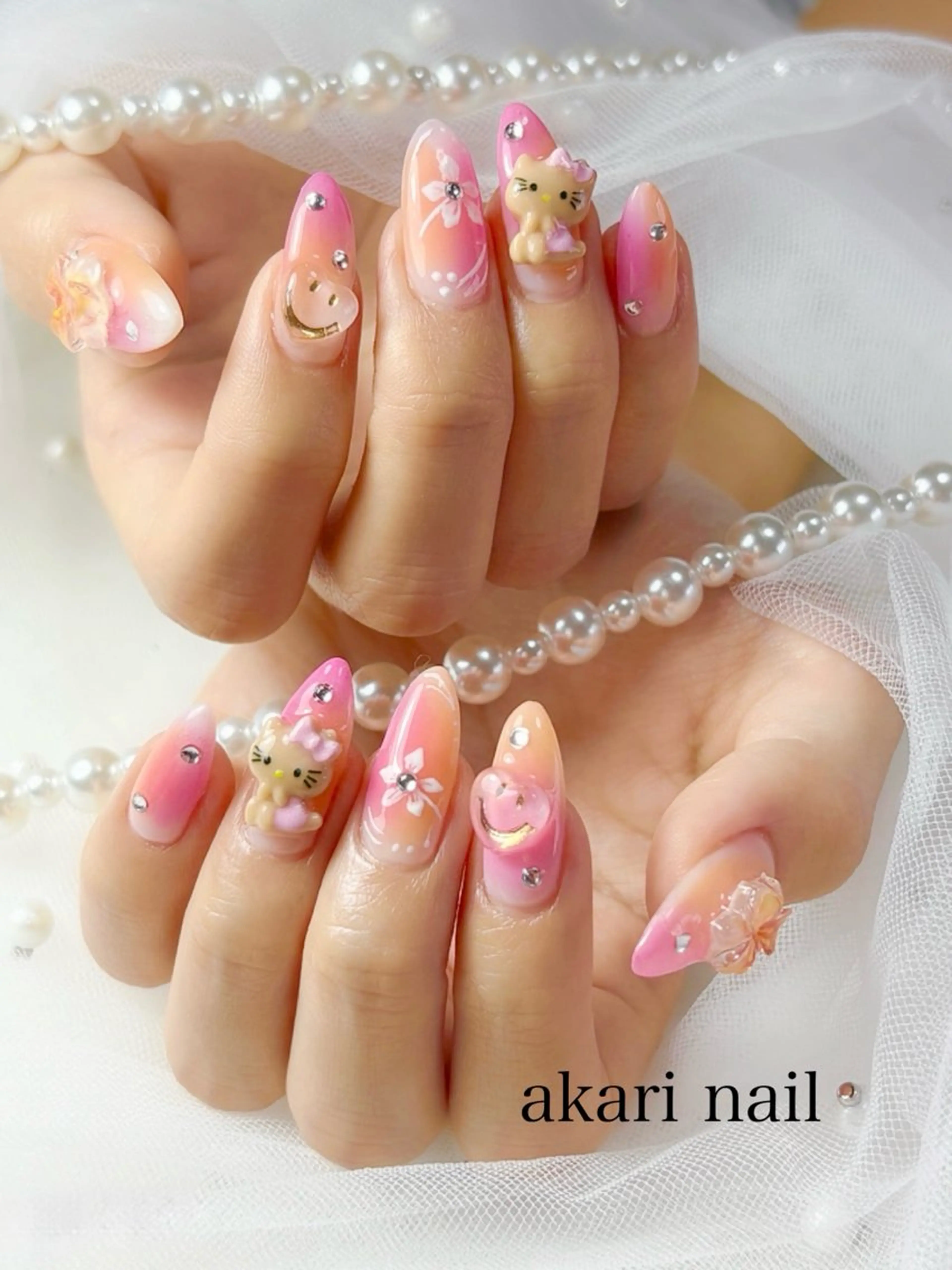 ネイル ハンドネイル フットネイル AKARI nail💅のネイルデザイン
