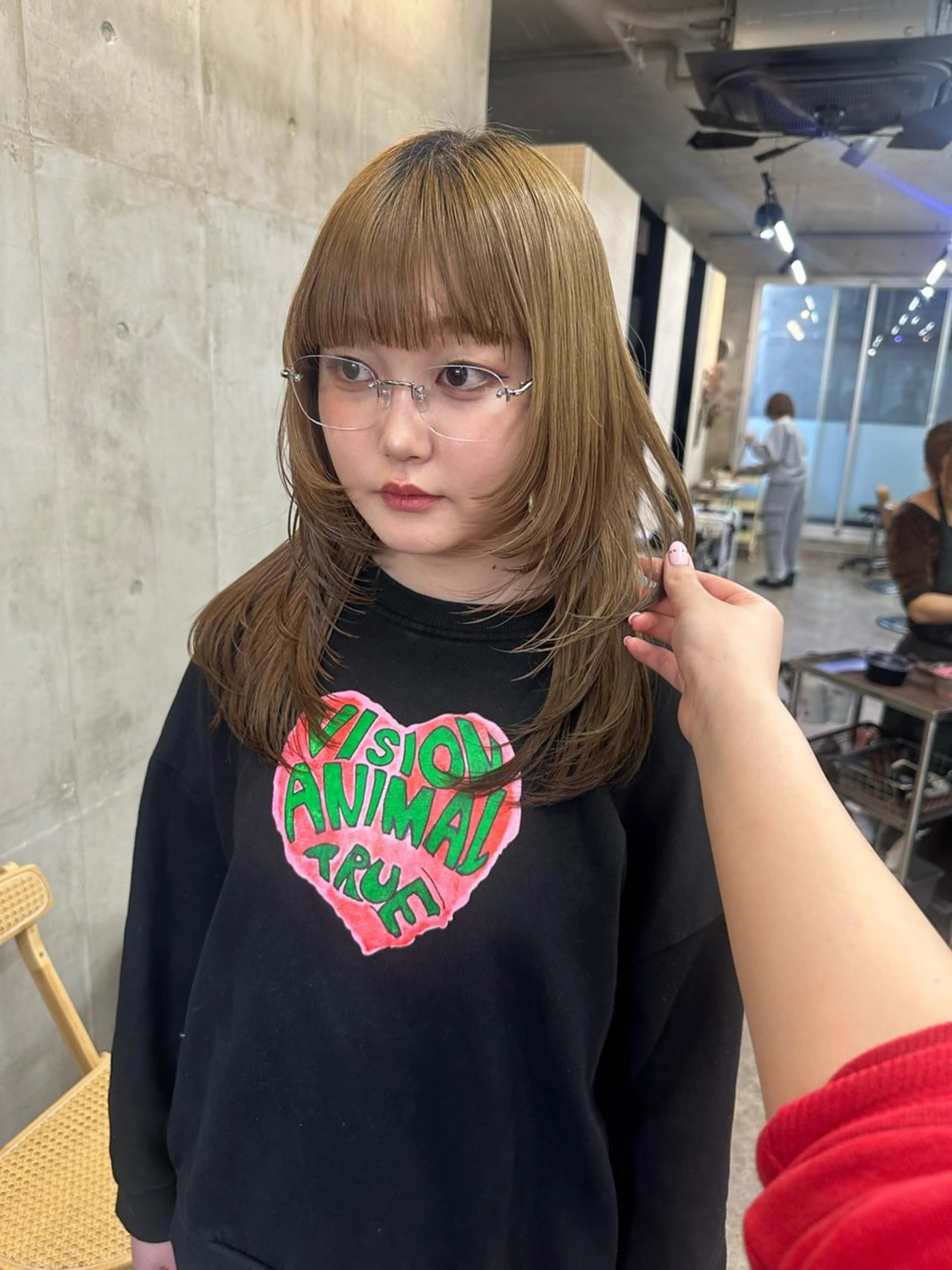 ミディアム カラー ベージュカラー ハイレイヤー レイヤーカット カットモデル募集中 ／HARUKA🎀のヘアスタイル