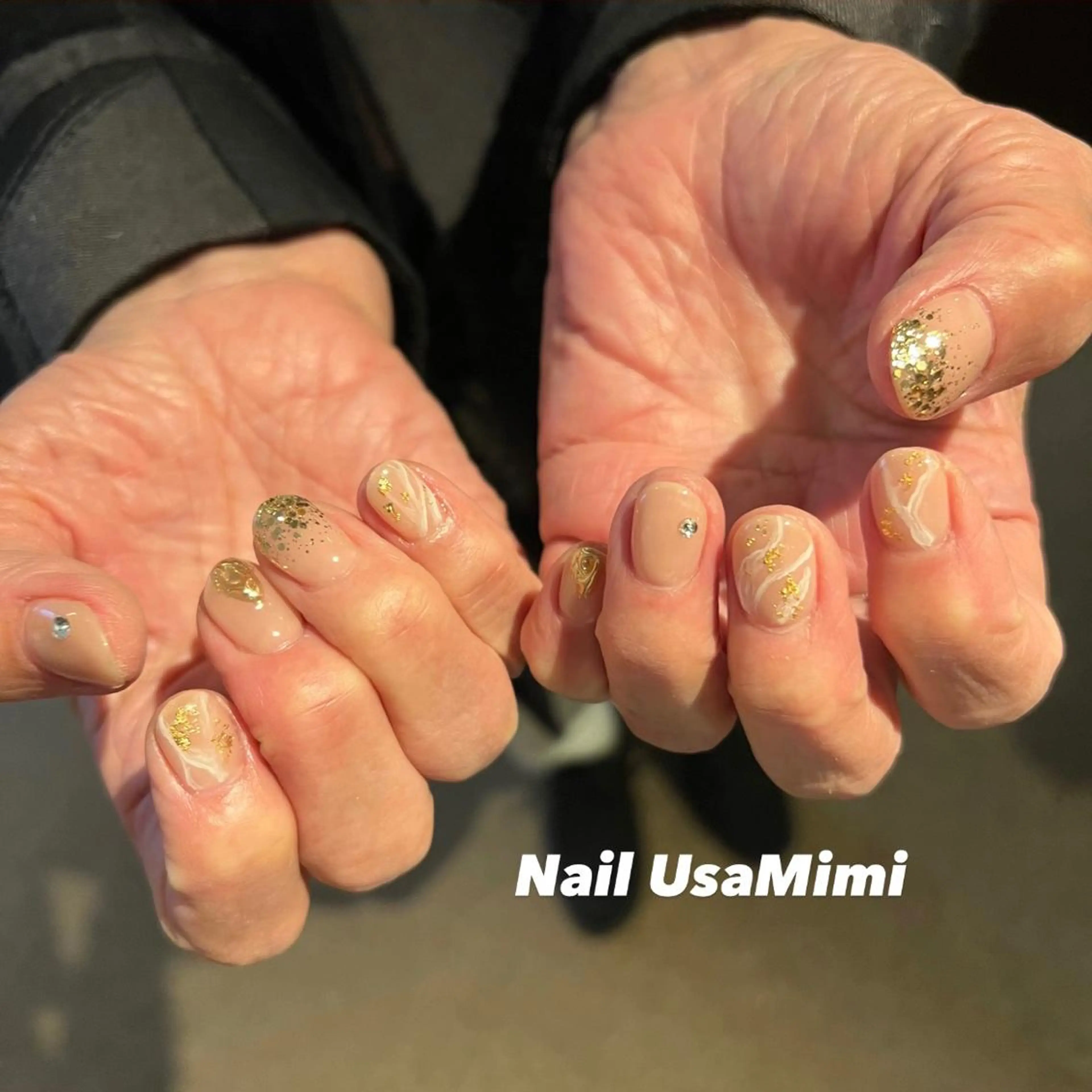 ネイル フットネイル ジェルネイル マグネットネイル 持ち込み ニュアンスネイル 本町ネイルNail UsaMimiのネイルデザイン