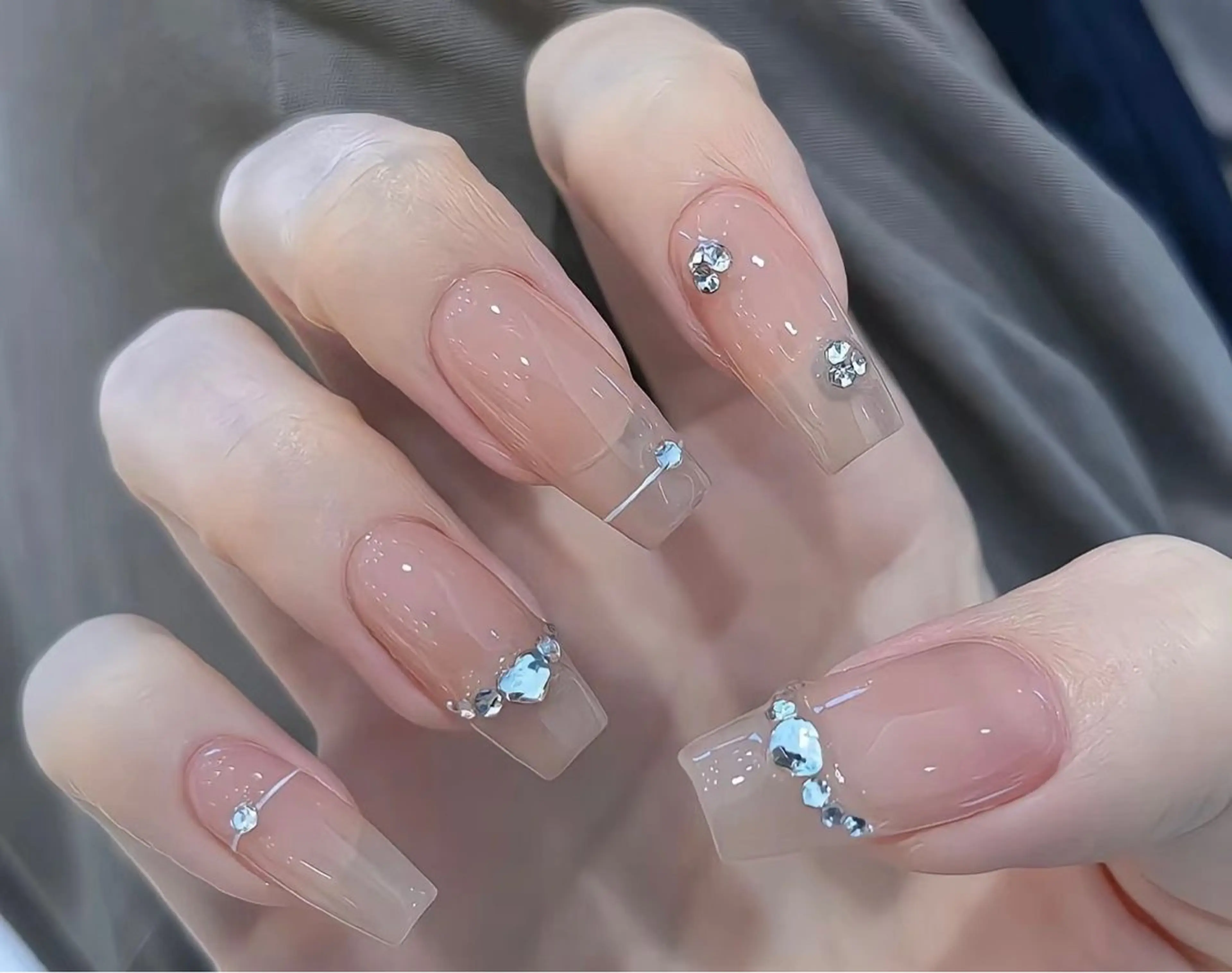 ネイル ハンドネイル ネイルサロン lotusのネイルデザイン