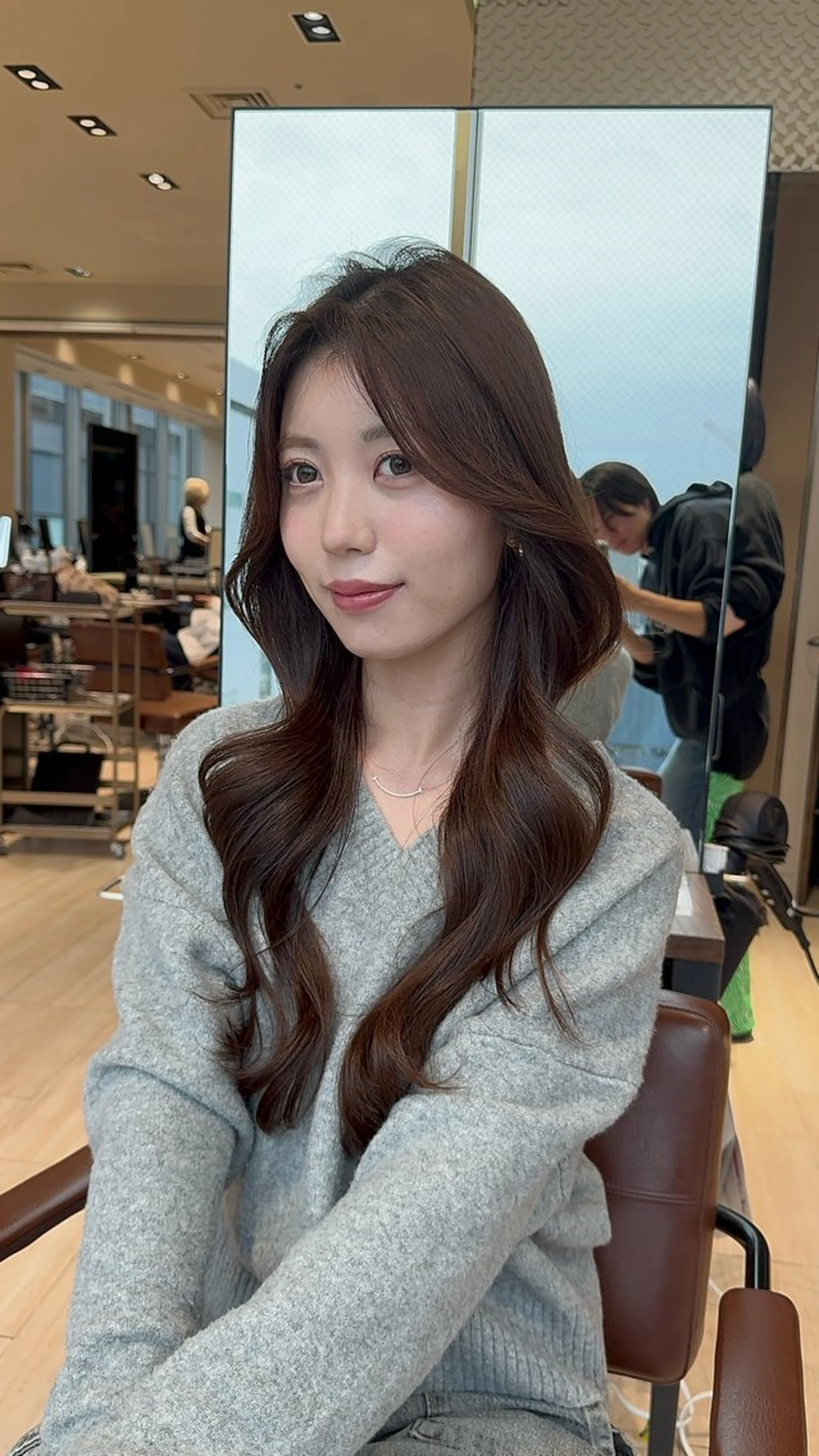 セミロング カラー ヘアアレンジ カット ヘアカラー トリートメント 顔周り&ミディアム 特化/池袋/kokiのヘアスタイル