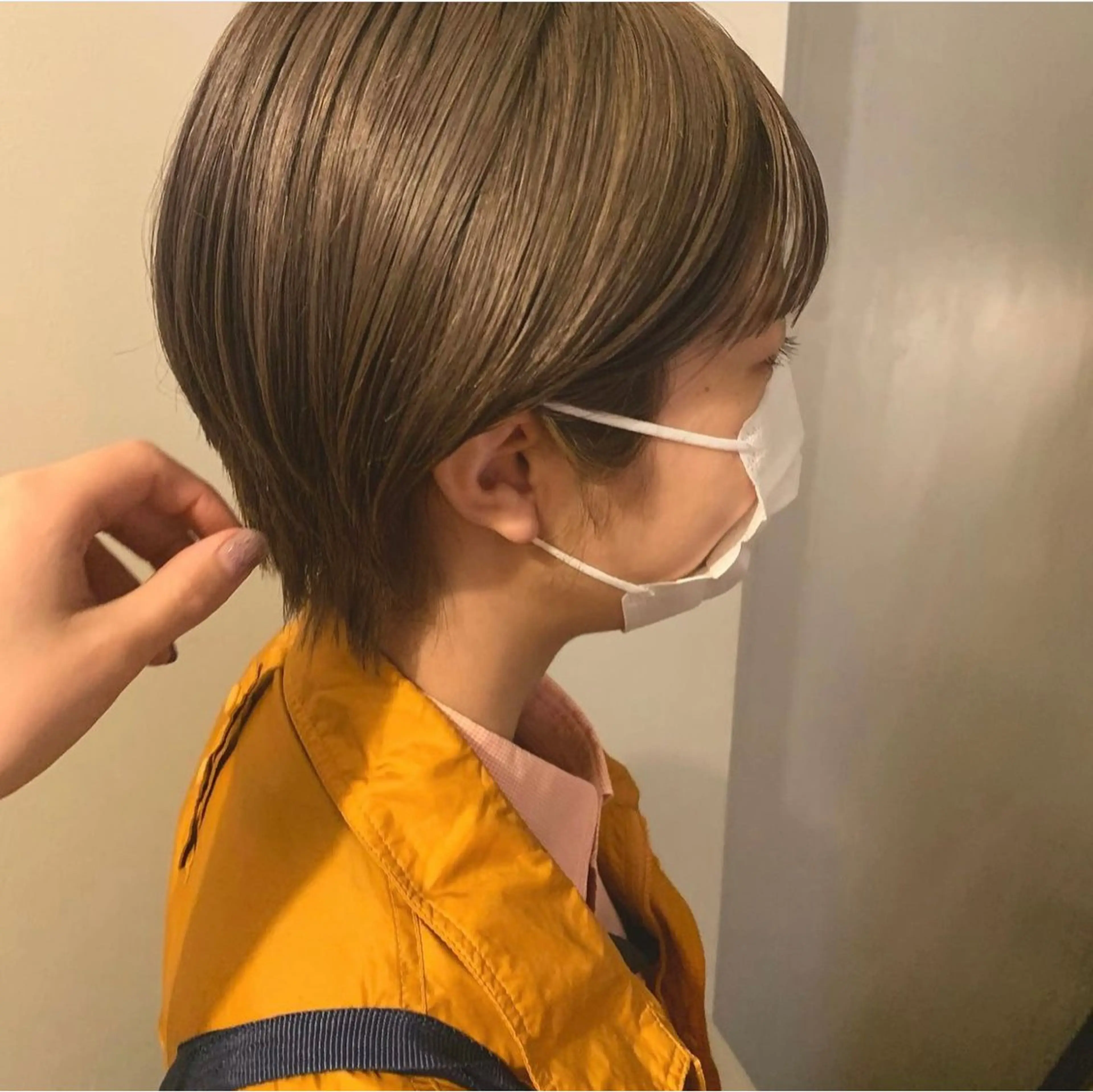 ショート カラー room3小出 奈央子のヘアスタイル