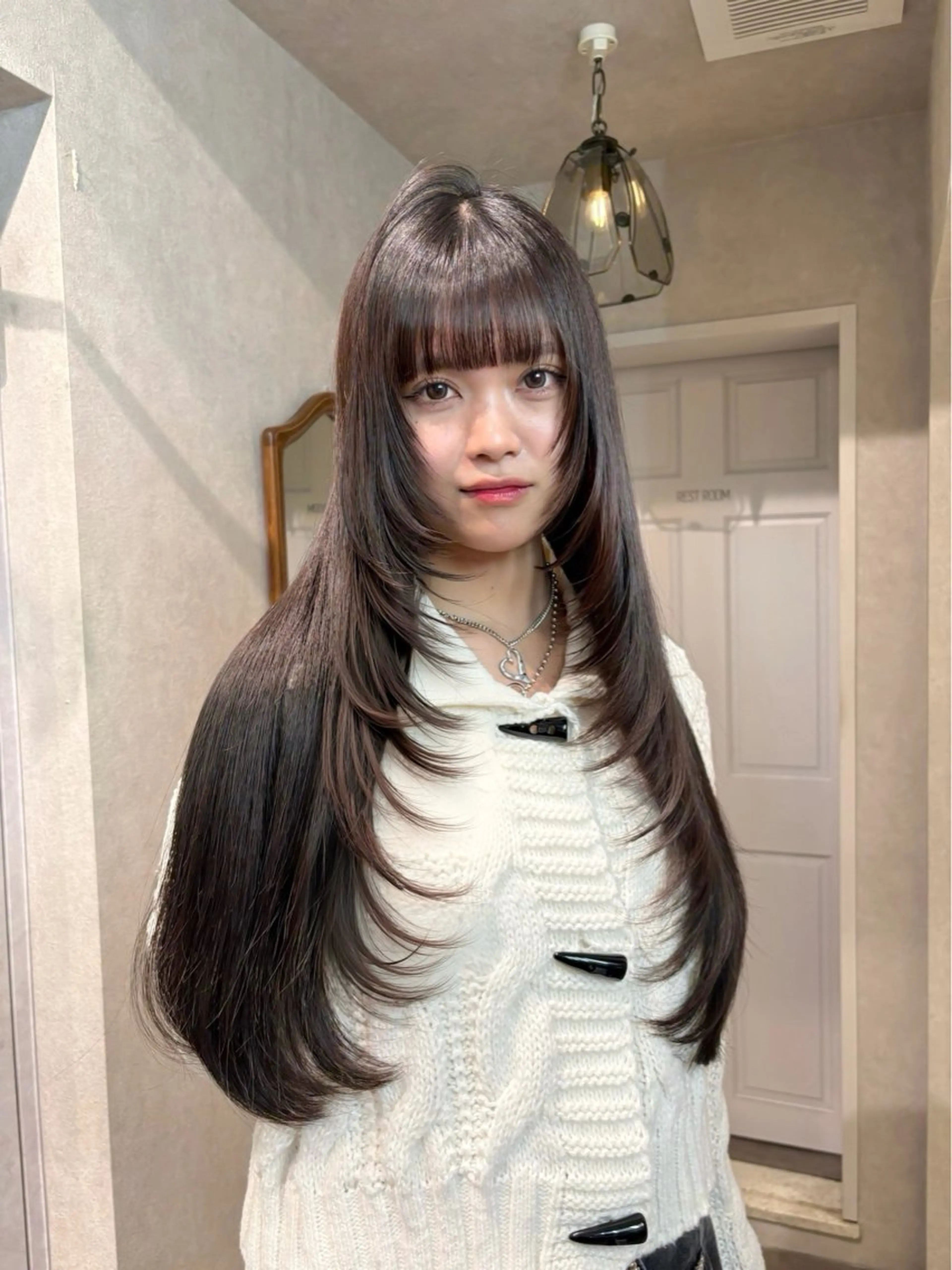 ロング カラー ロングレイヤー レイヤーカット ロング カット ヘアカラー トリートメント レイヤー/艶カラー/ KIHO🥥︎のヘアスタイル