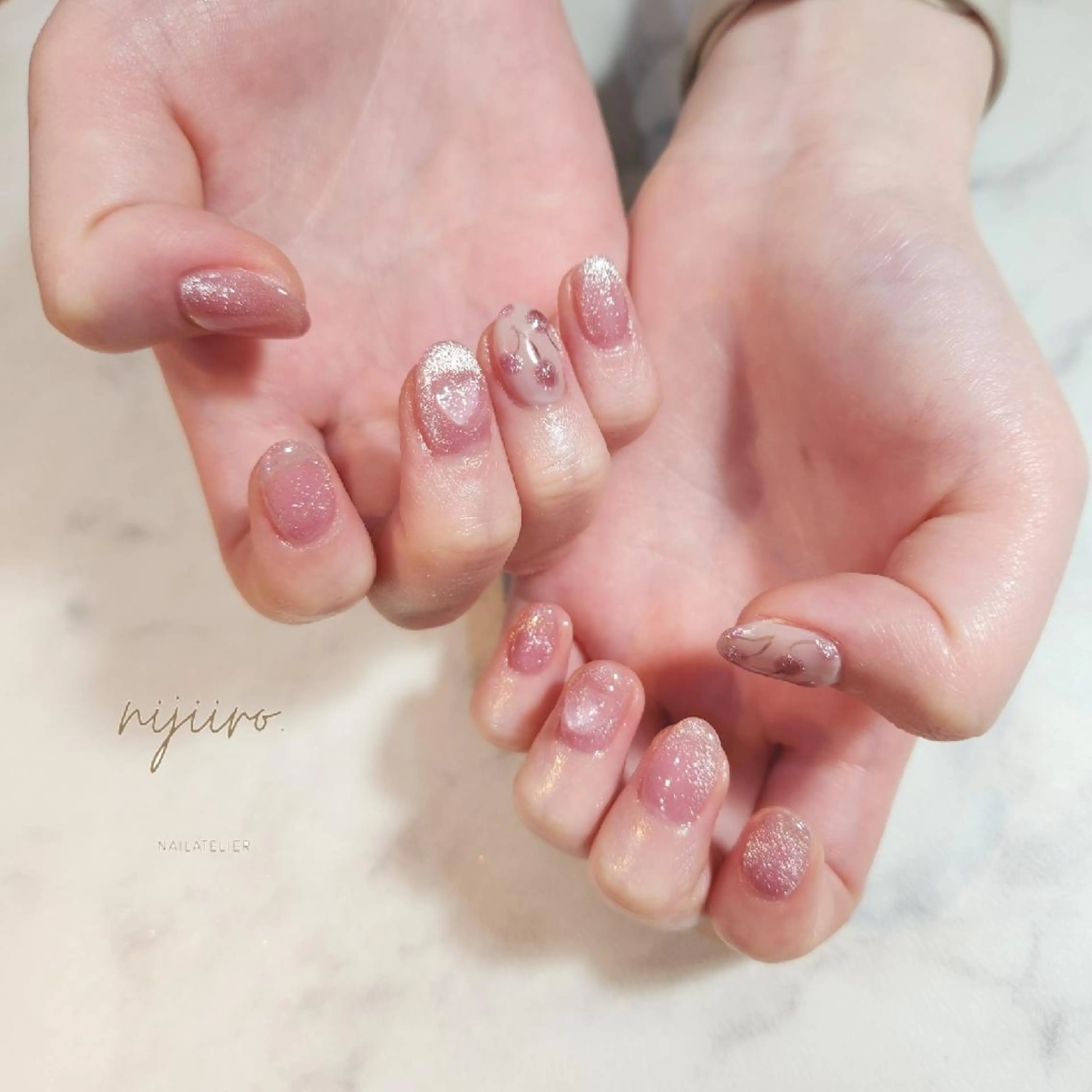ネイル ハンドネイル nailatelier nijiiro.所属・nijiiro🌈 サトウのネイルデザイン