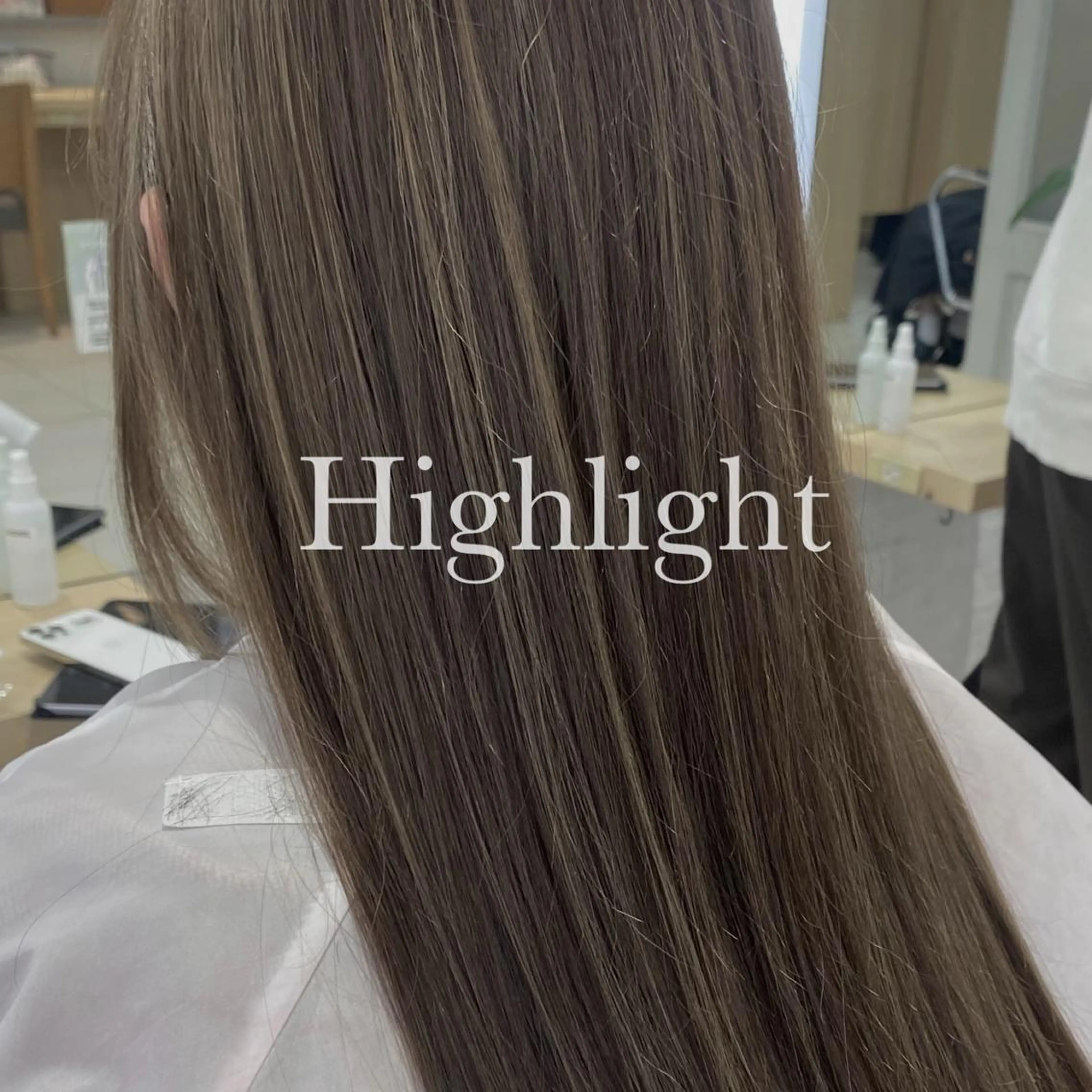 カラー Ida Akaneのヘアスタイル