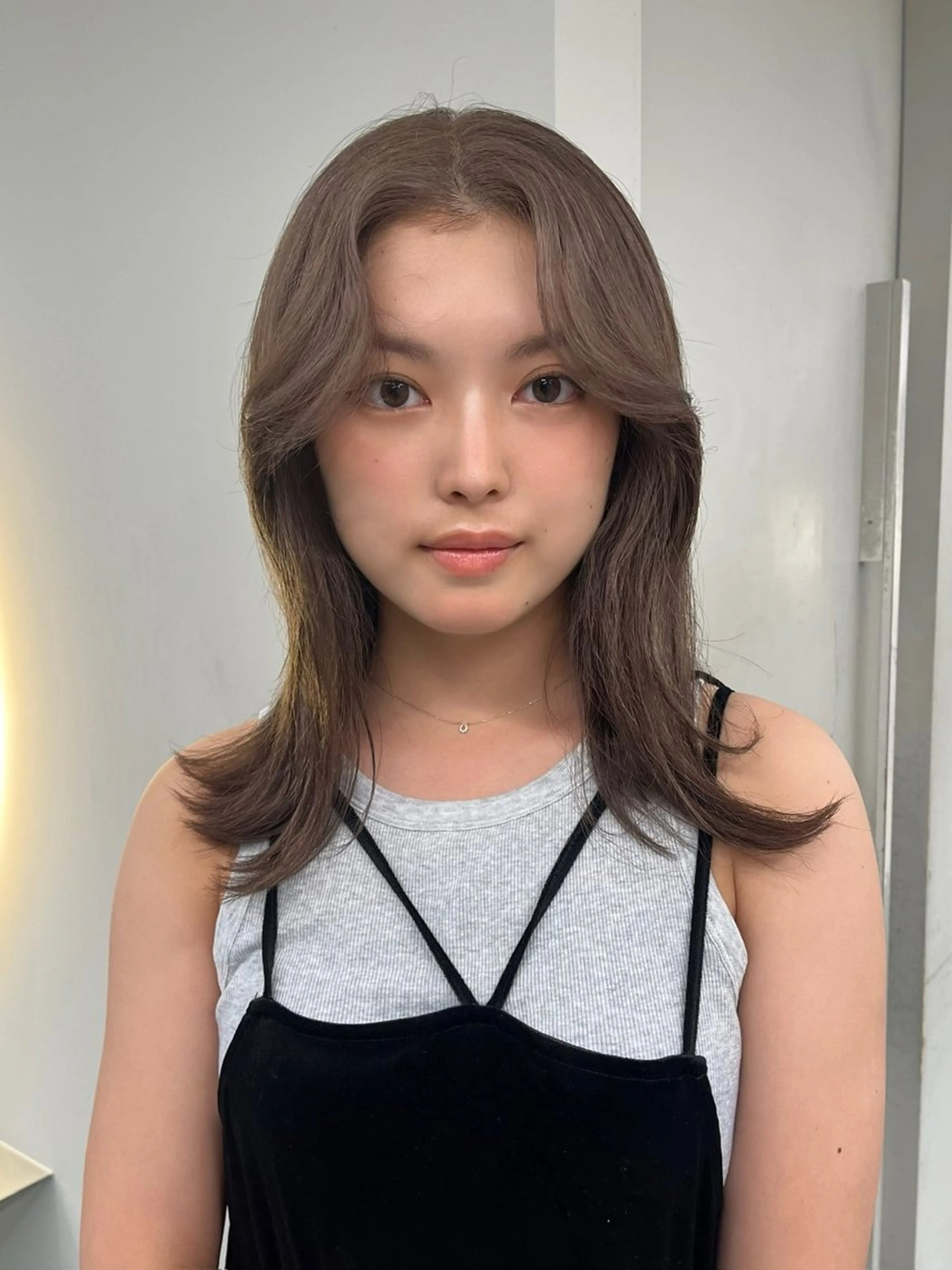 カラー 艶ブリーチ/表参道 ハイトーン /実乃梨のヘアスタイル