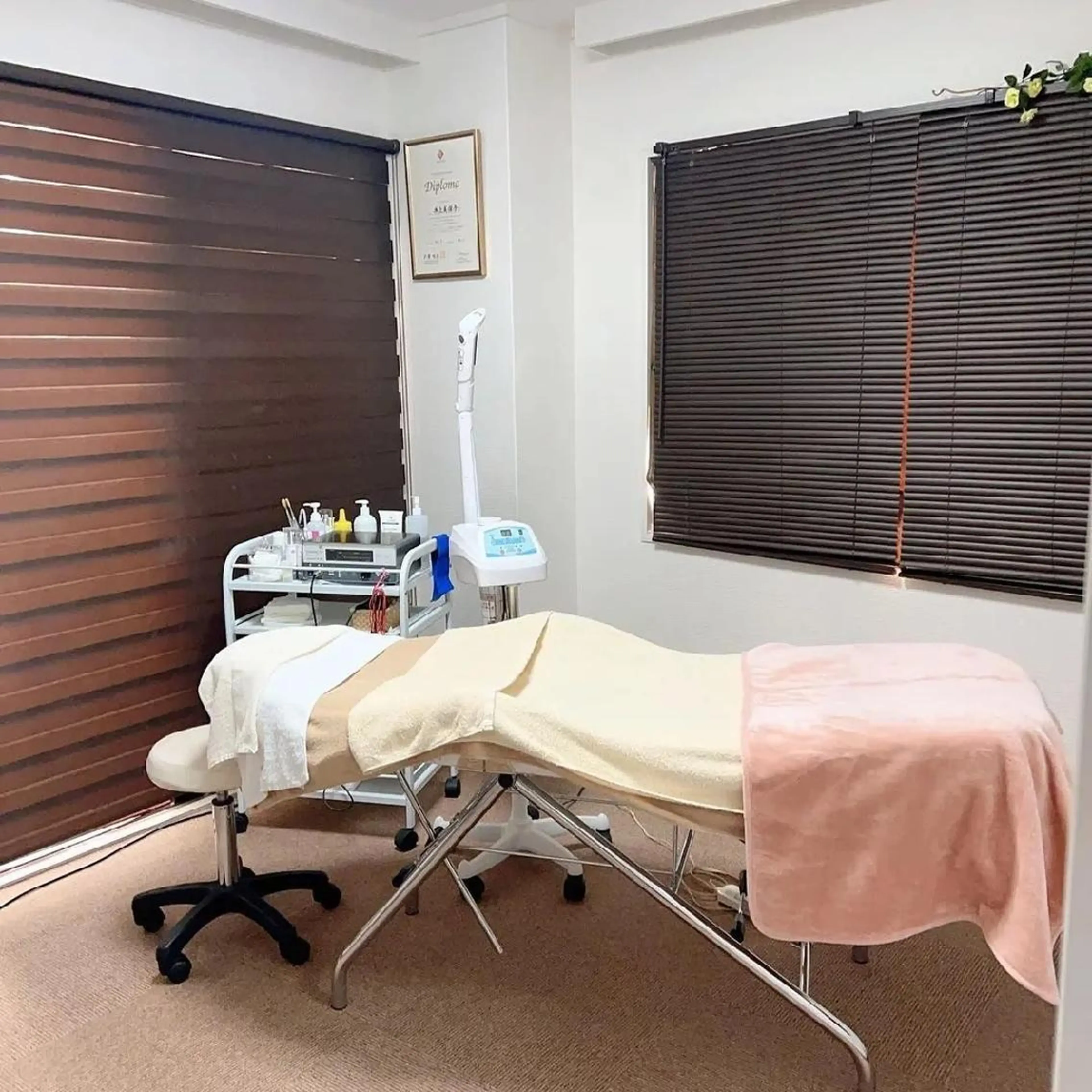 ニキビ・ニキビ跡専門 レゾン京橋店　のエステ・リラクイメージ