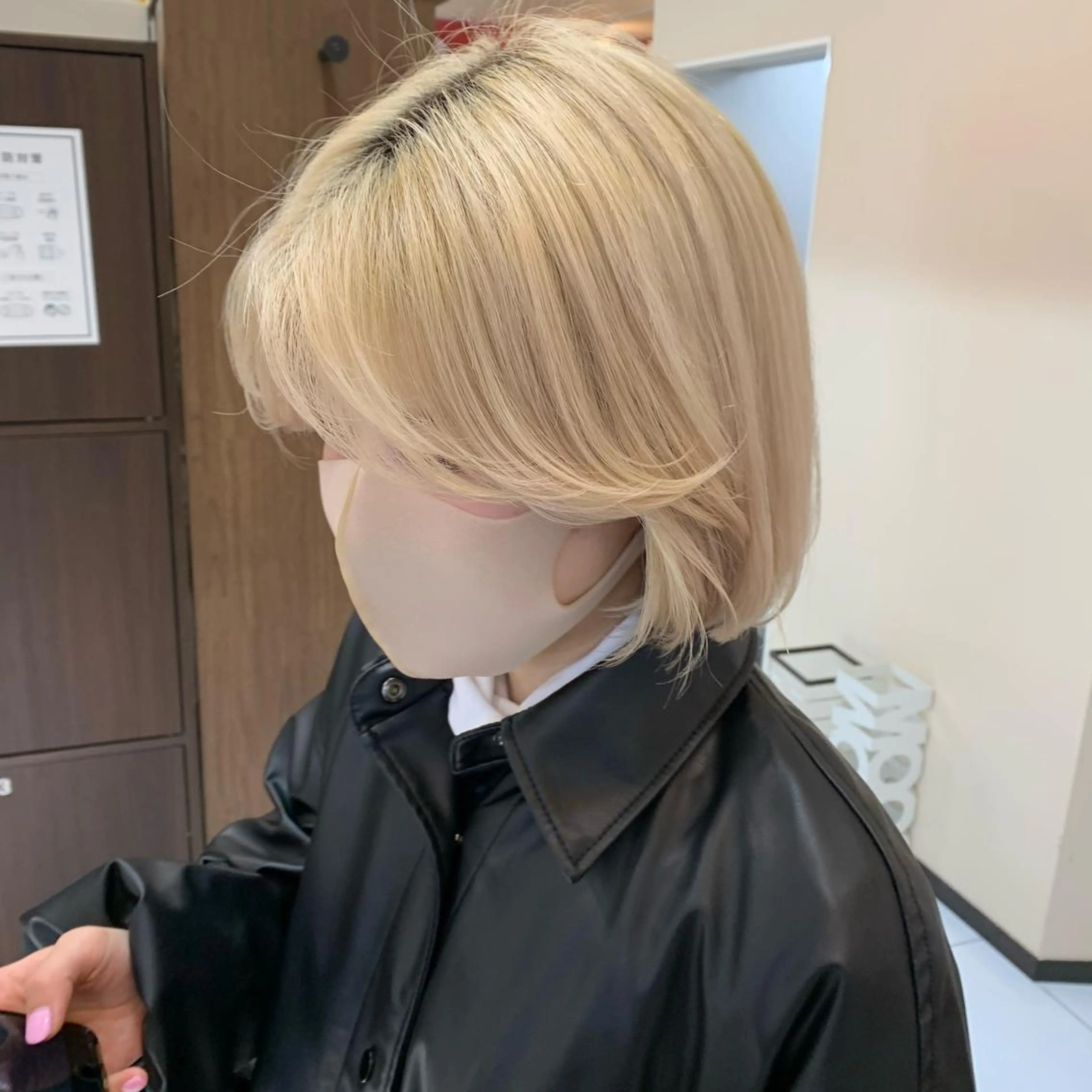 ミディアム ボブ 顔まわりレイヤー レイヤーカット 【韓国風くびれヘア】 joule小木曽輝のヘアスタイル