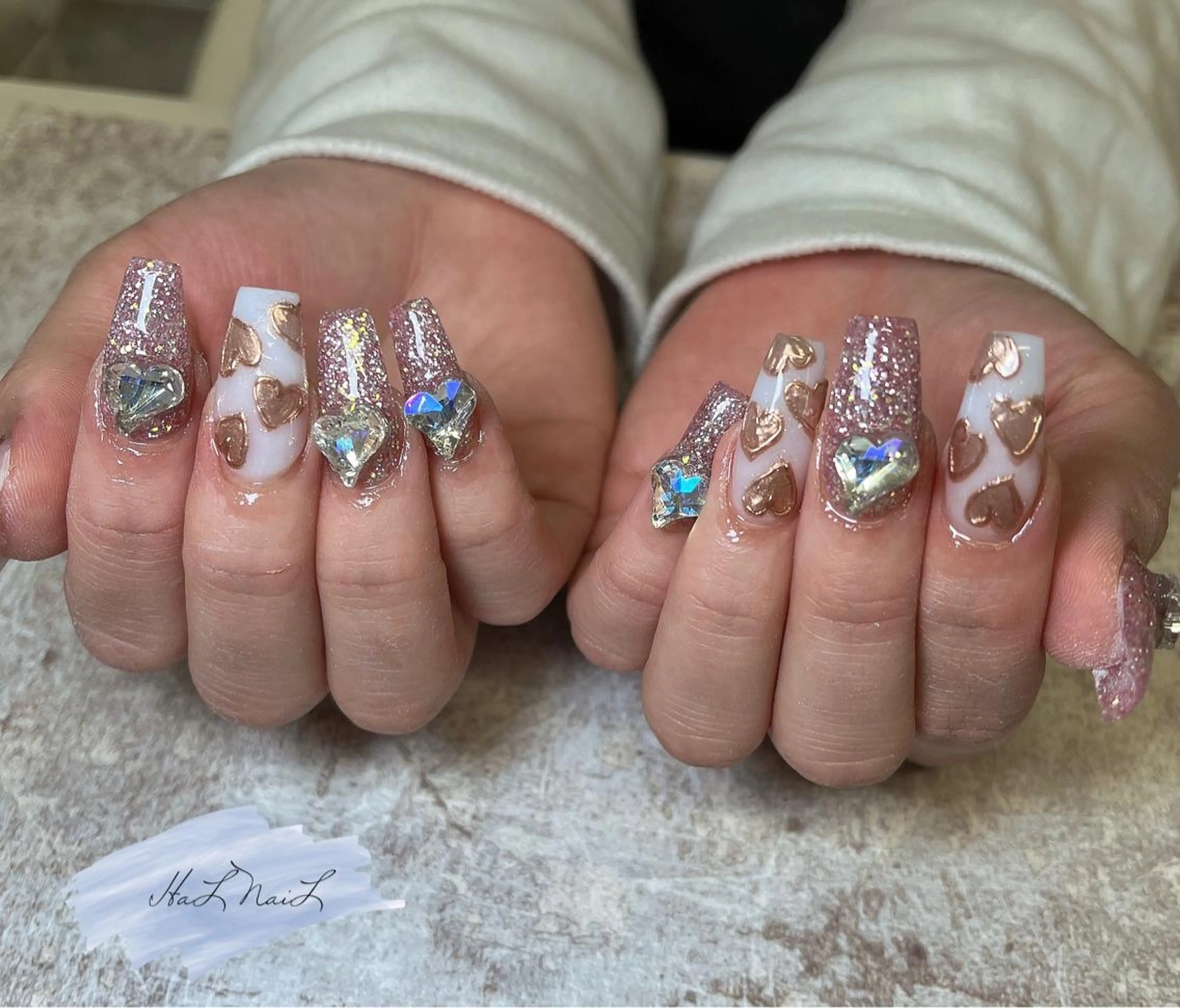 ネイル バレンタイン ハンドネイル HaL NaiLのネイルデザイン