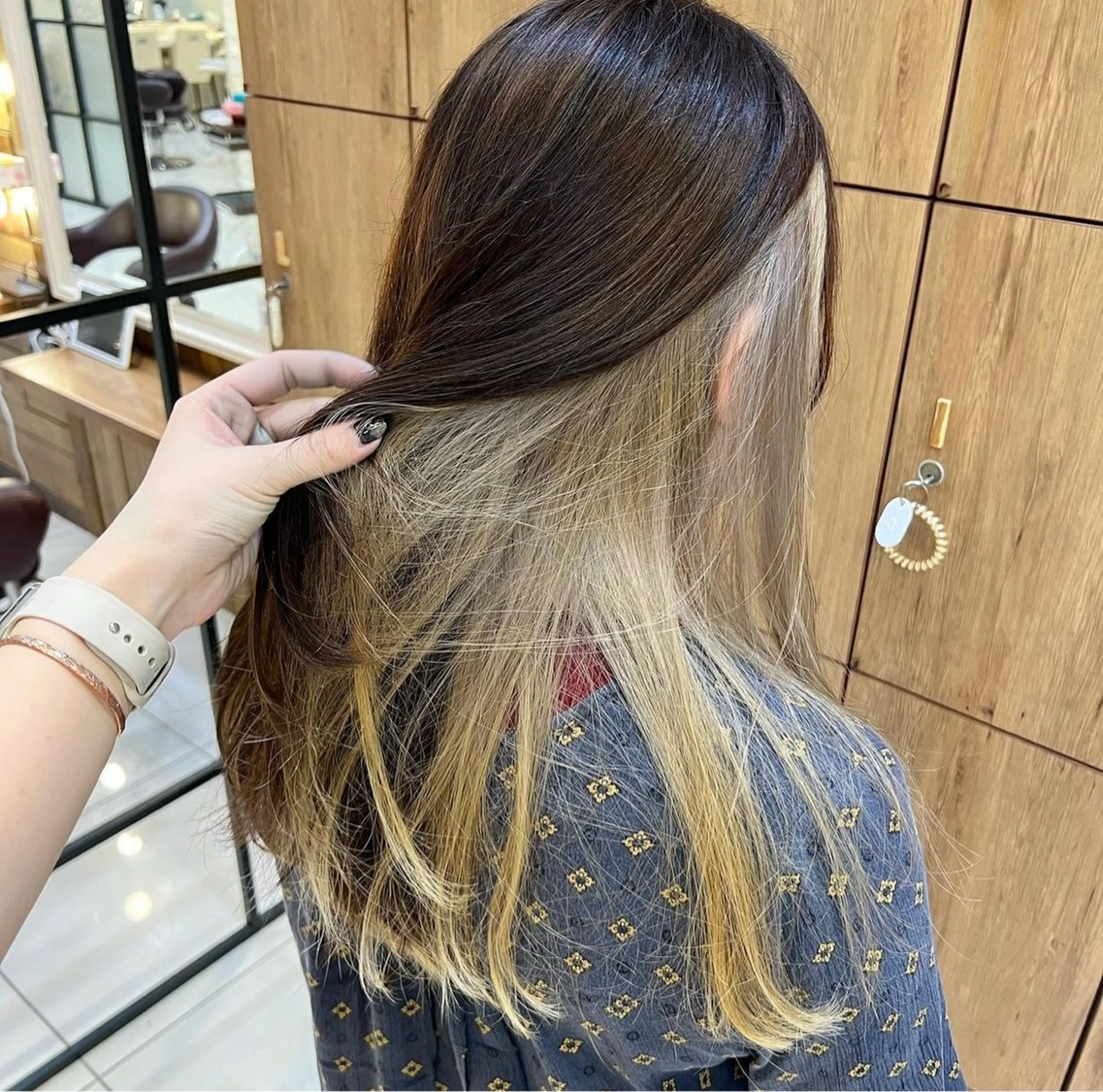 ロング インナーカラー /ヘアメ じゅんのヘアスタイル