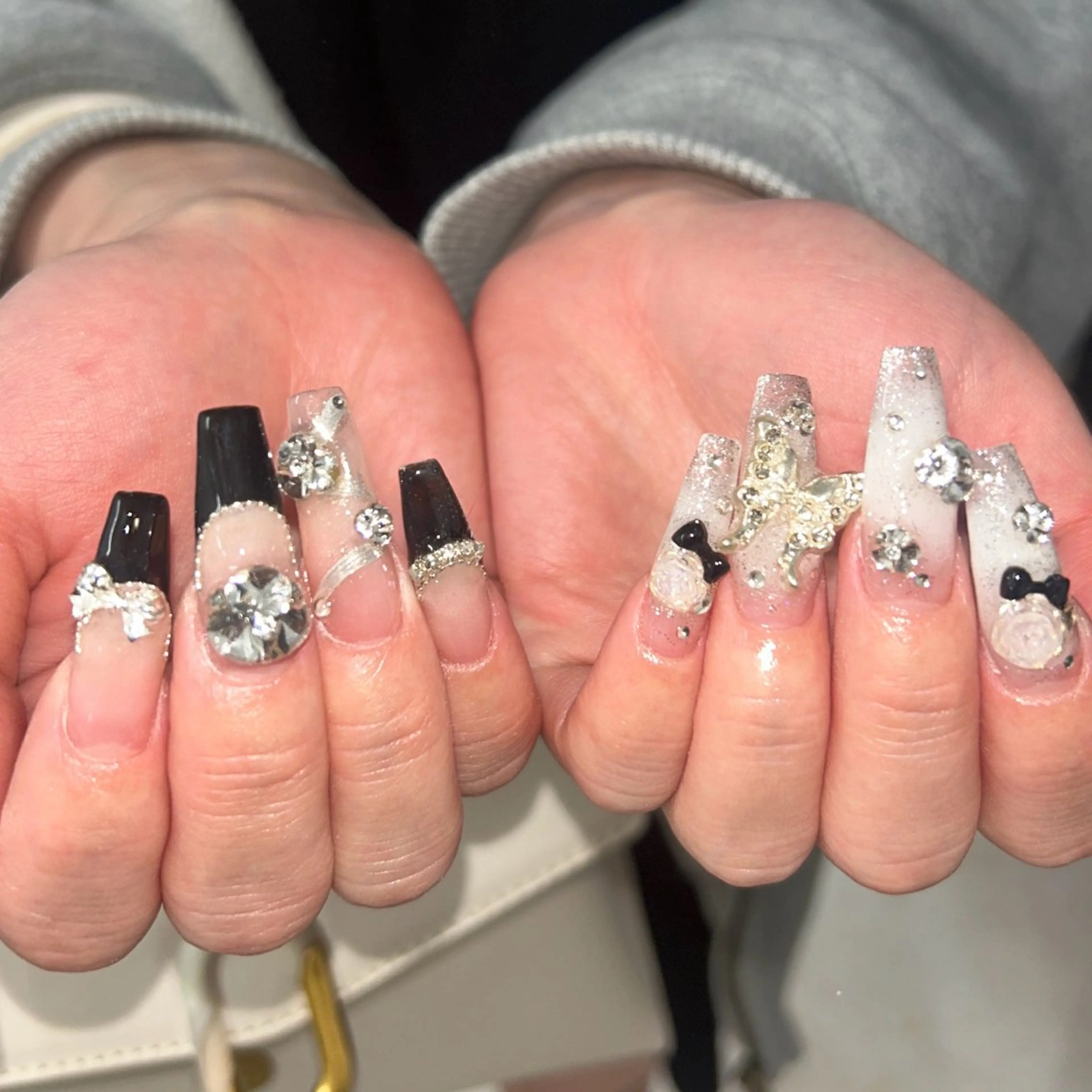 ネイル MODA MANAMIᵕ̈のネイルデザイン