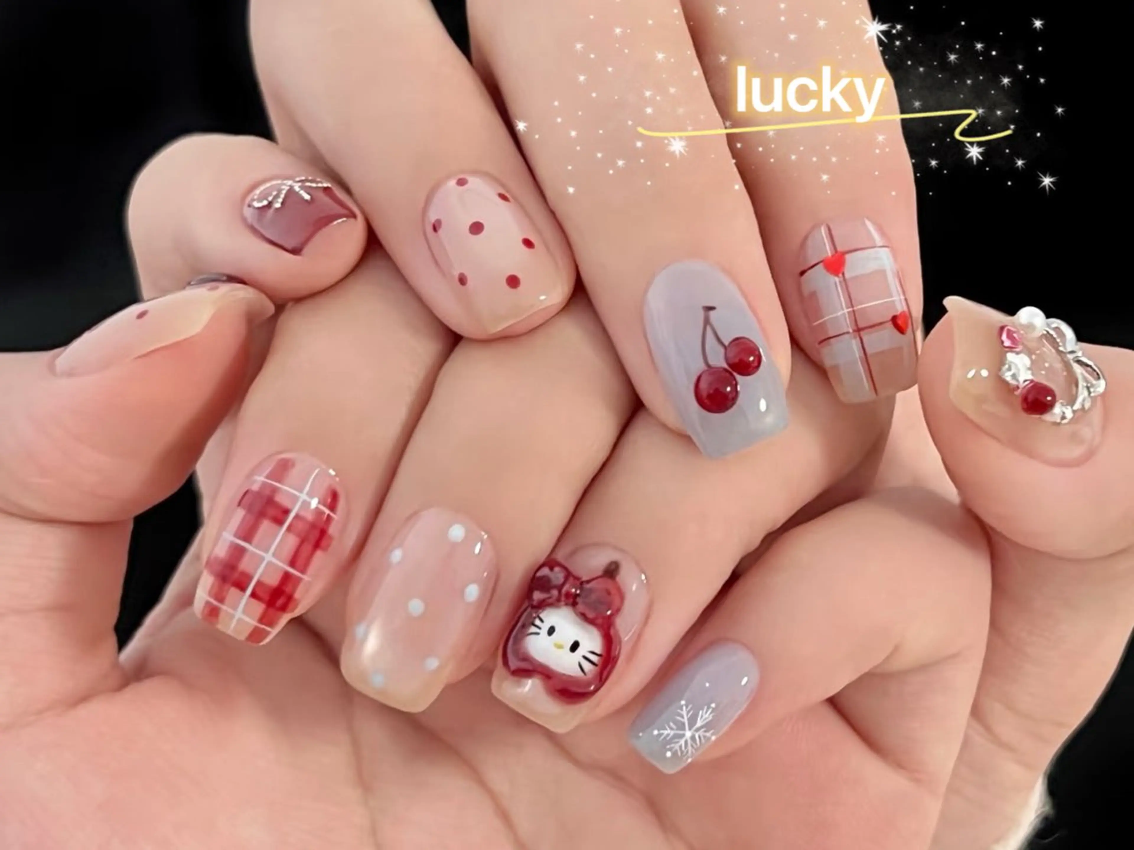 ネイル アートネイル チークネイル 長さ出し フットネイル ジェルネイル ハンドネイル ハンドケア ラッキーネイルサロン 西川口東口店のネイルデザイン