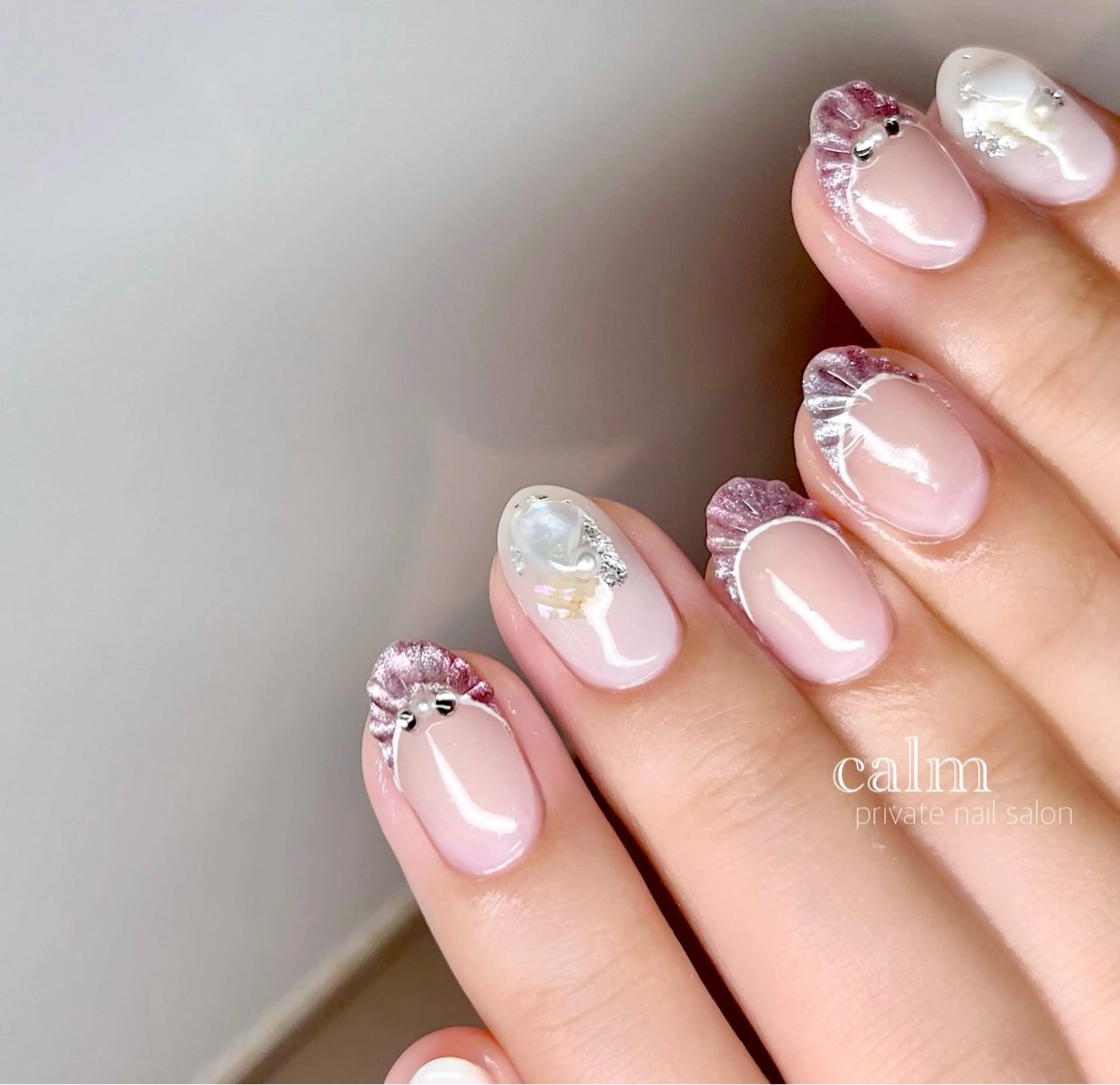 ネイル ハンドネイル calm 〔ｶｰﾑ〕のネイルデザイン