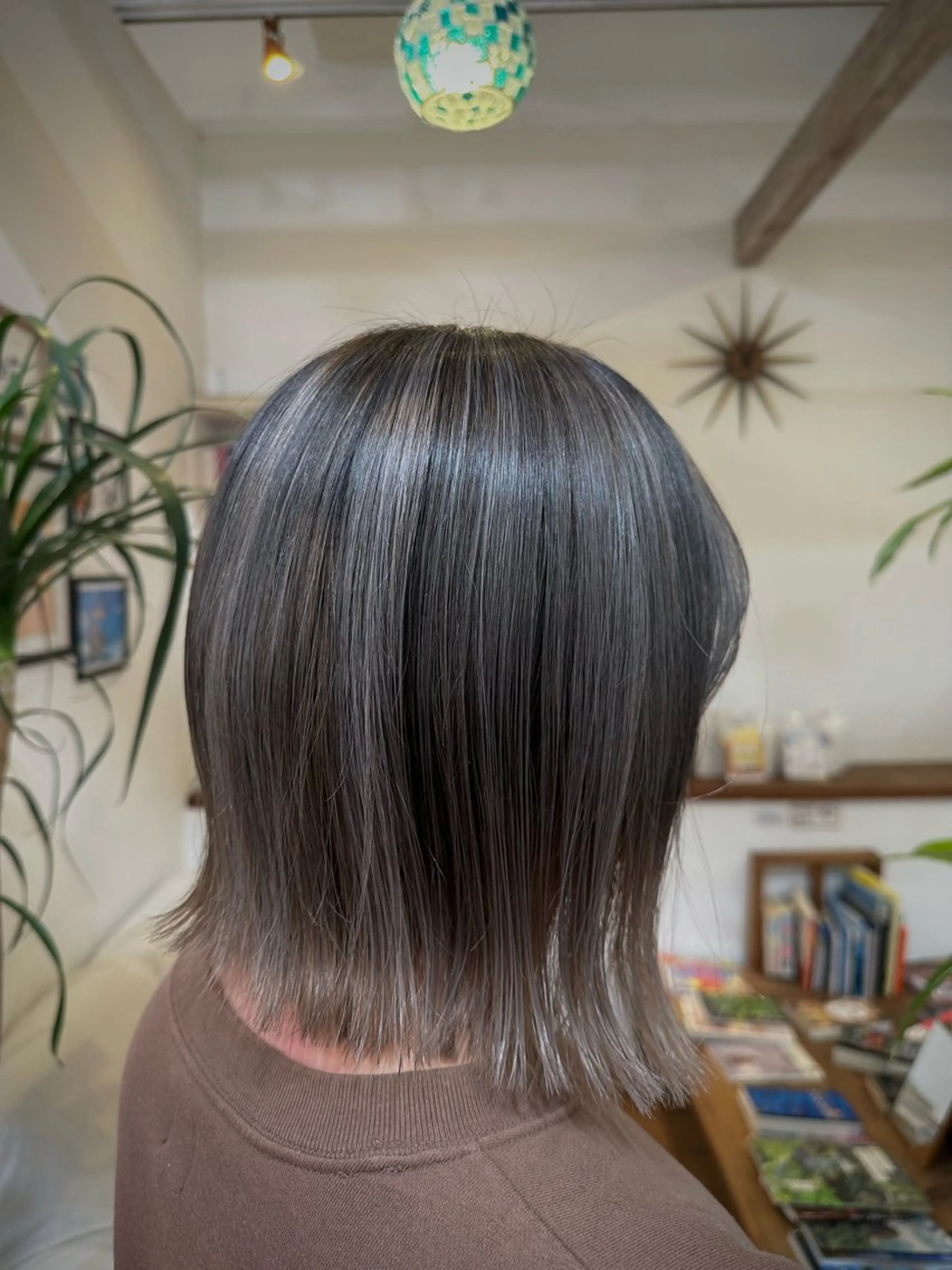 カット＋ブリーチ（ハイライトorバレイヤージュ）＋トリートメント🌱の写真