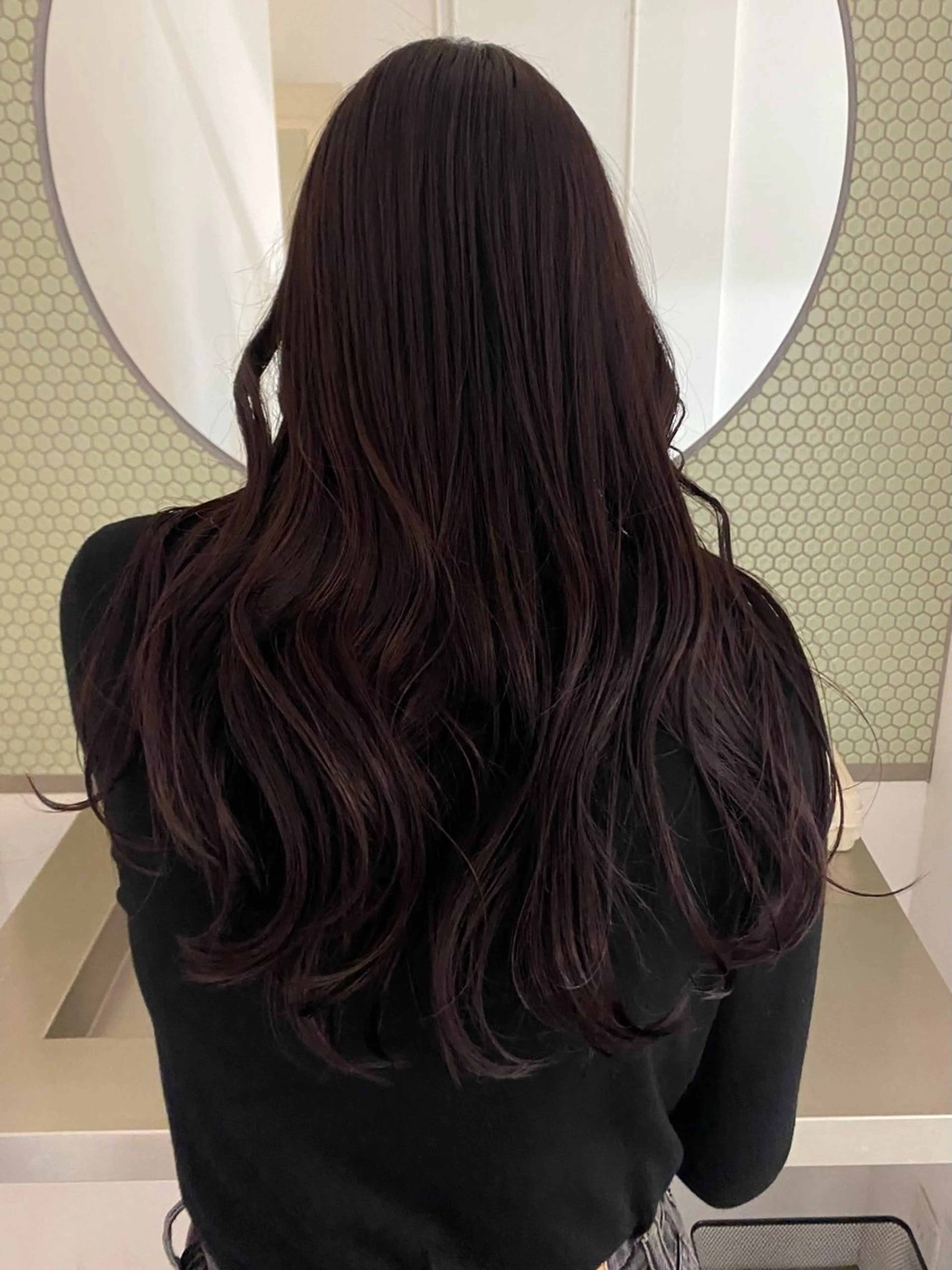 ロング カラー 松林 芽依のヘアスタイル