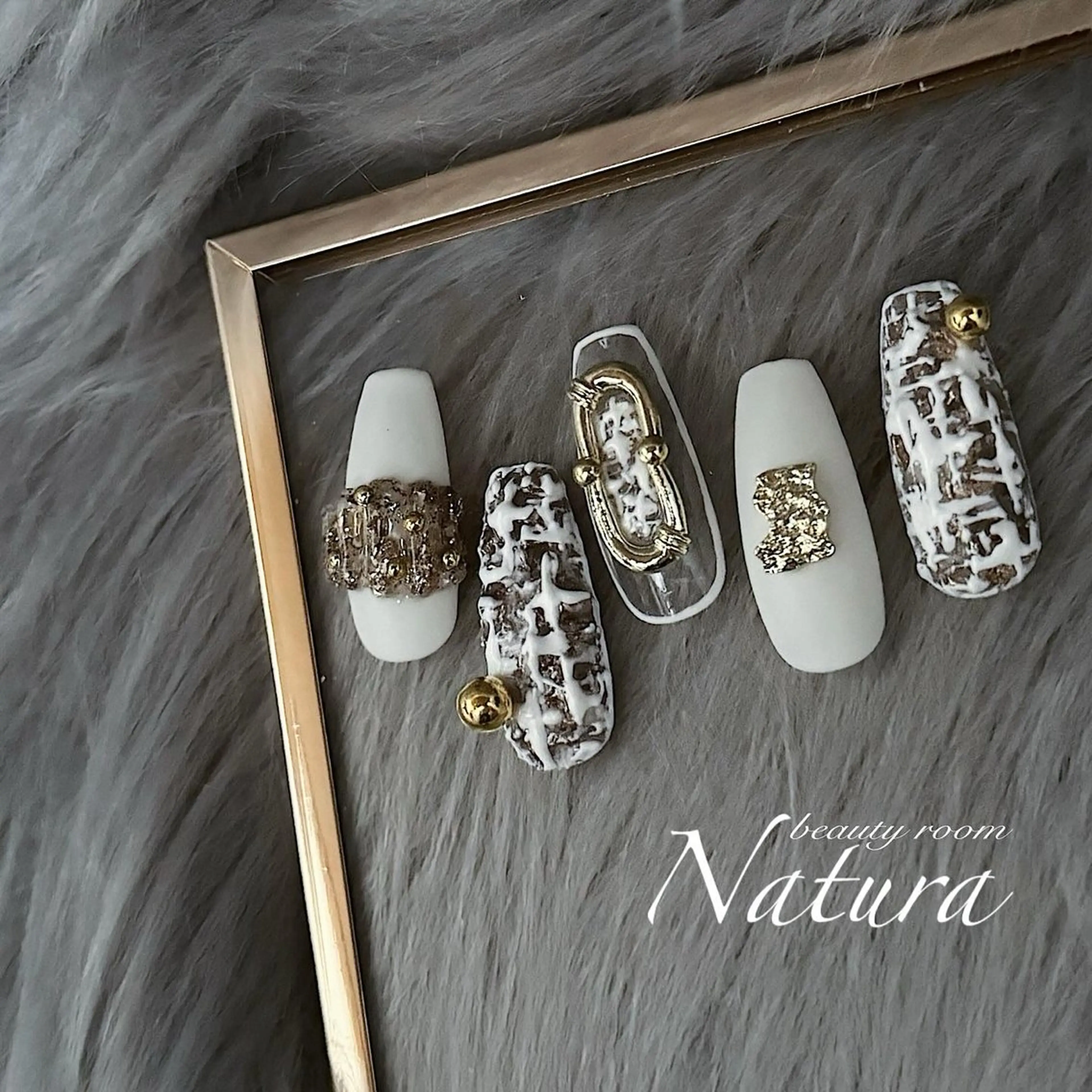 ネイル ハンドネイル beautyroom Naturaのネイルデザイン