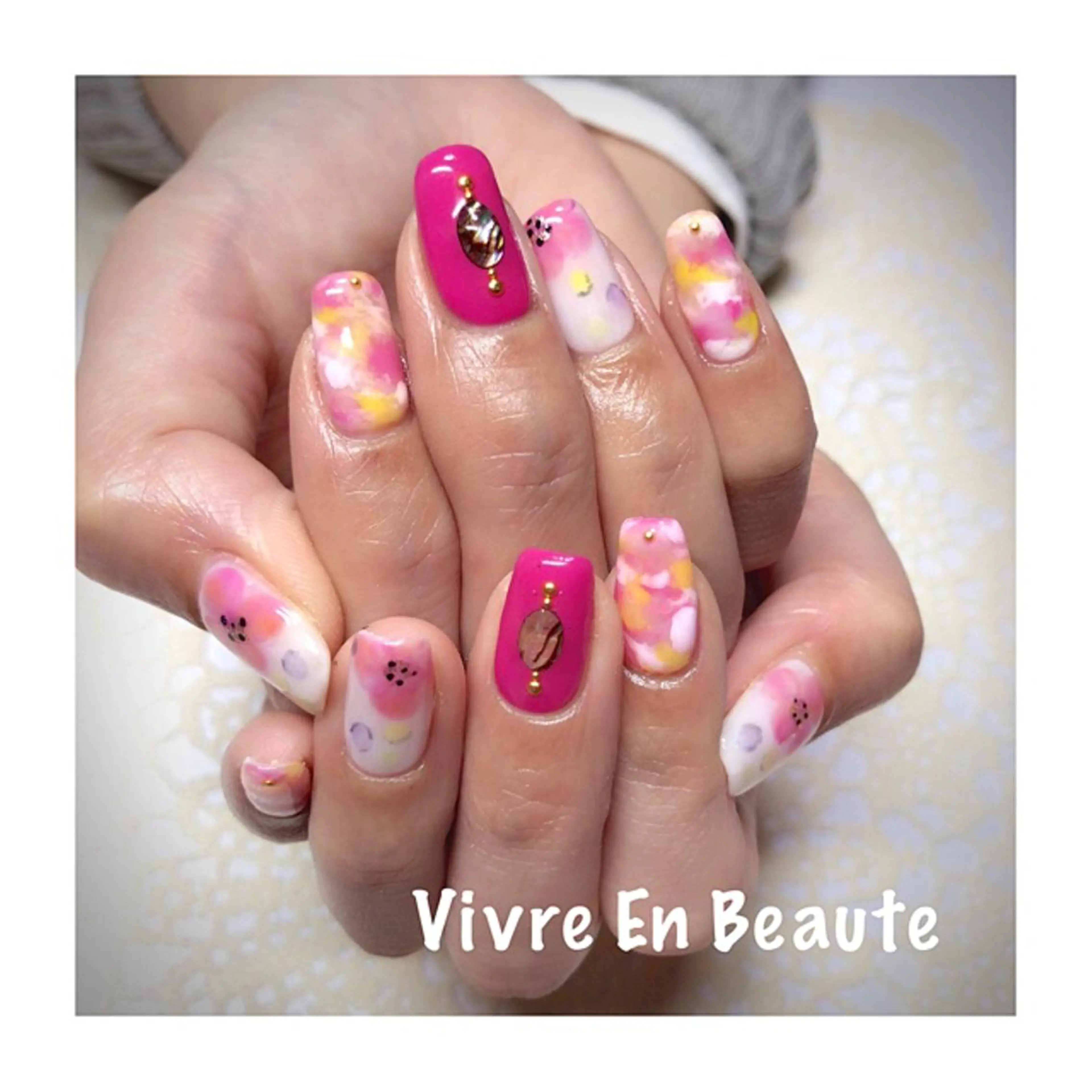 ネイル S Nailのネイルデザイン