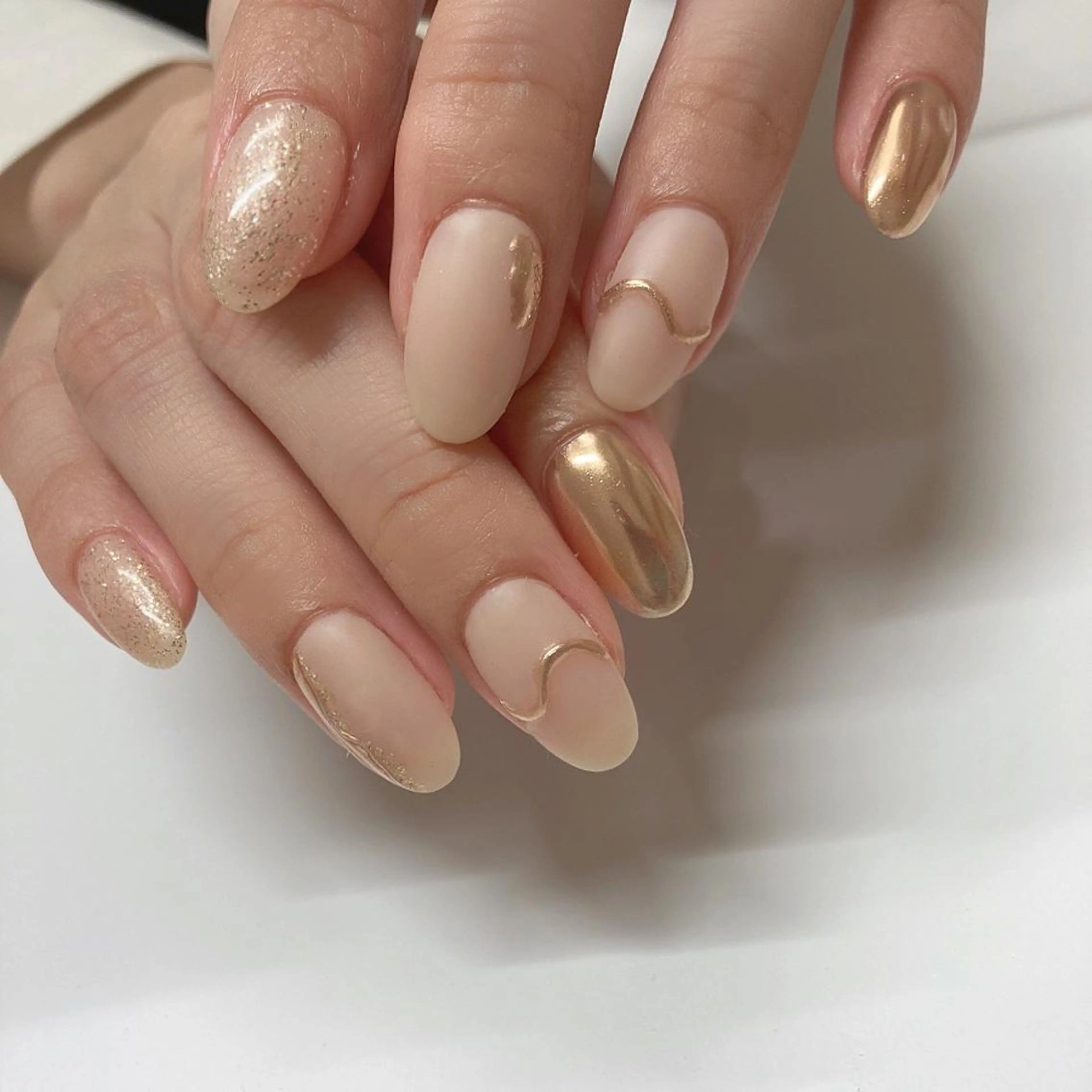 ネイル ゴールド マットネイル ミラーネイル ニュアンスネイル シンプルネイル Faire MIKIのネイルデザイン