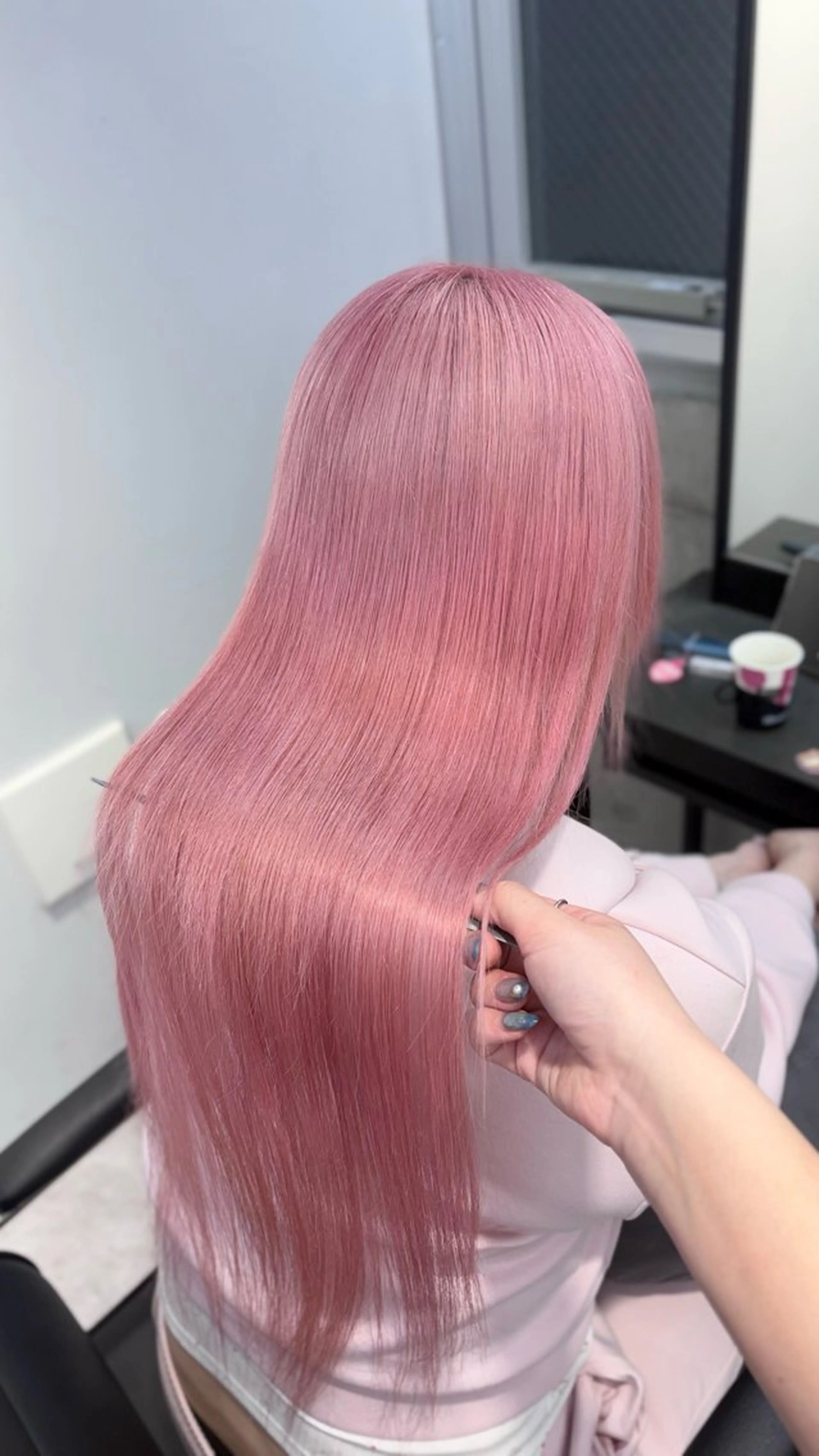 ロング カラー ピンクカラー ヘアカラー トリートメント 🌙小林春月/新宿/ 美髪/ハイトーン🌙のヘアスタイル