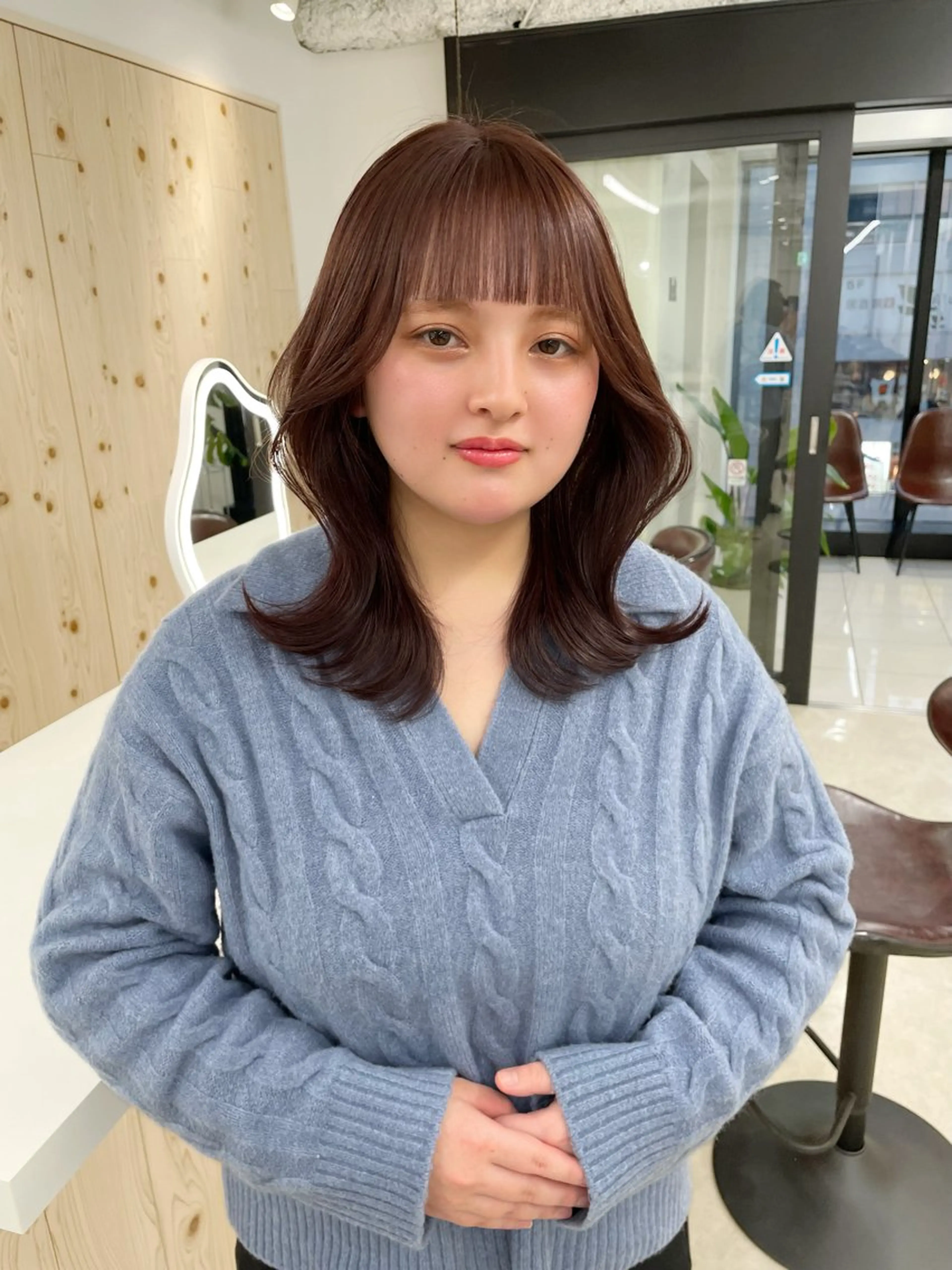 セミロング カラー カット ヘアカラー トリートメント ヘアセット 新宿/韓国ヘア/ 髪質改善ストレートのヘアスタイル