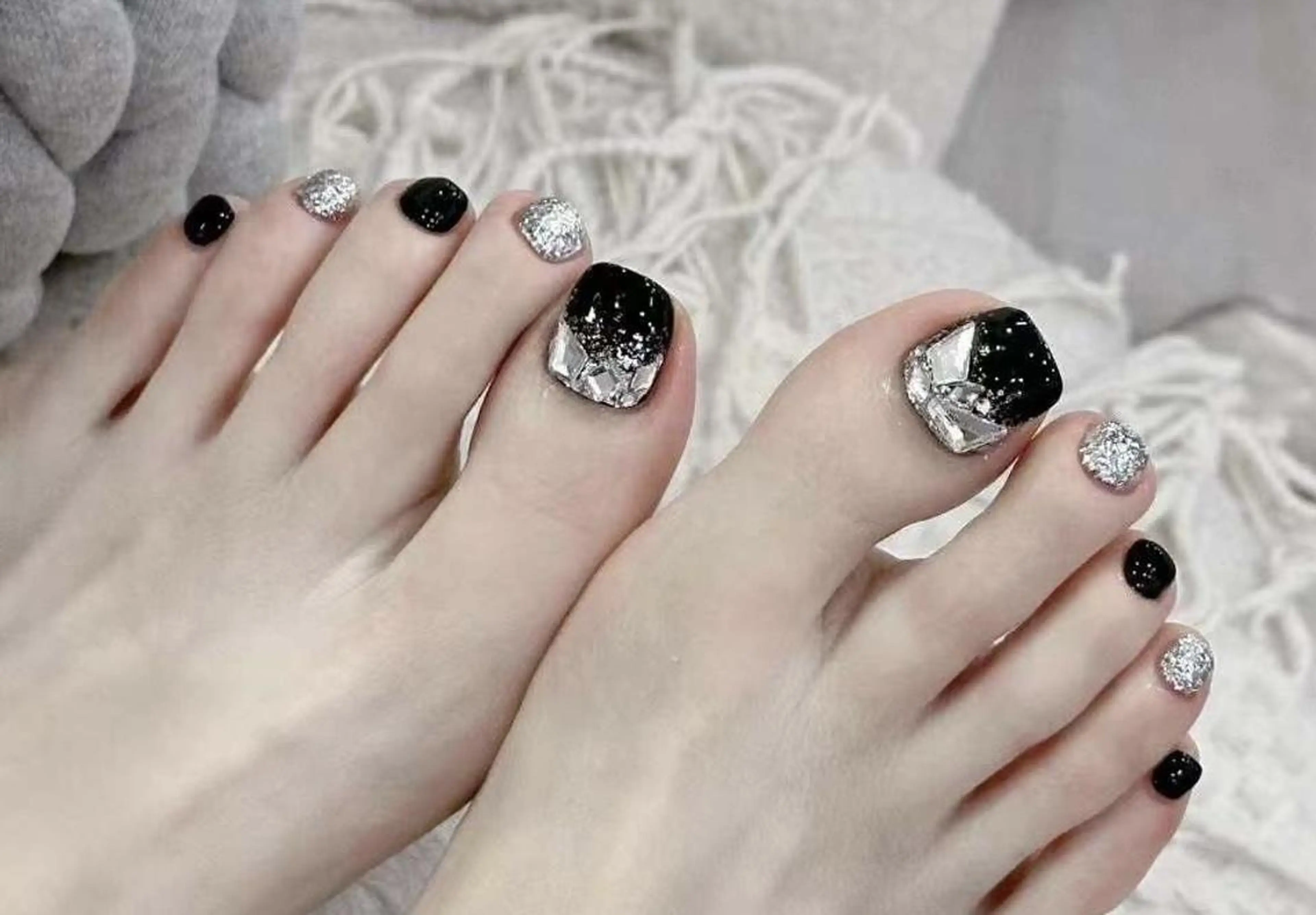 ネイル VIVIAN リサのネイルデザイン