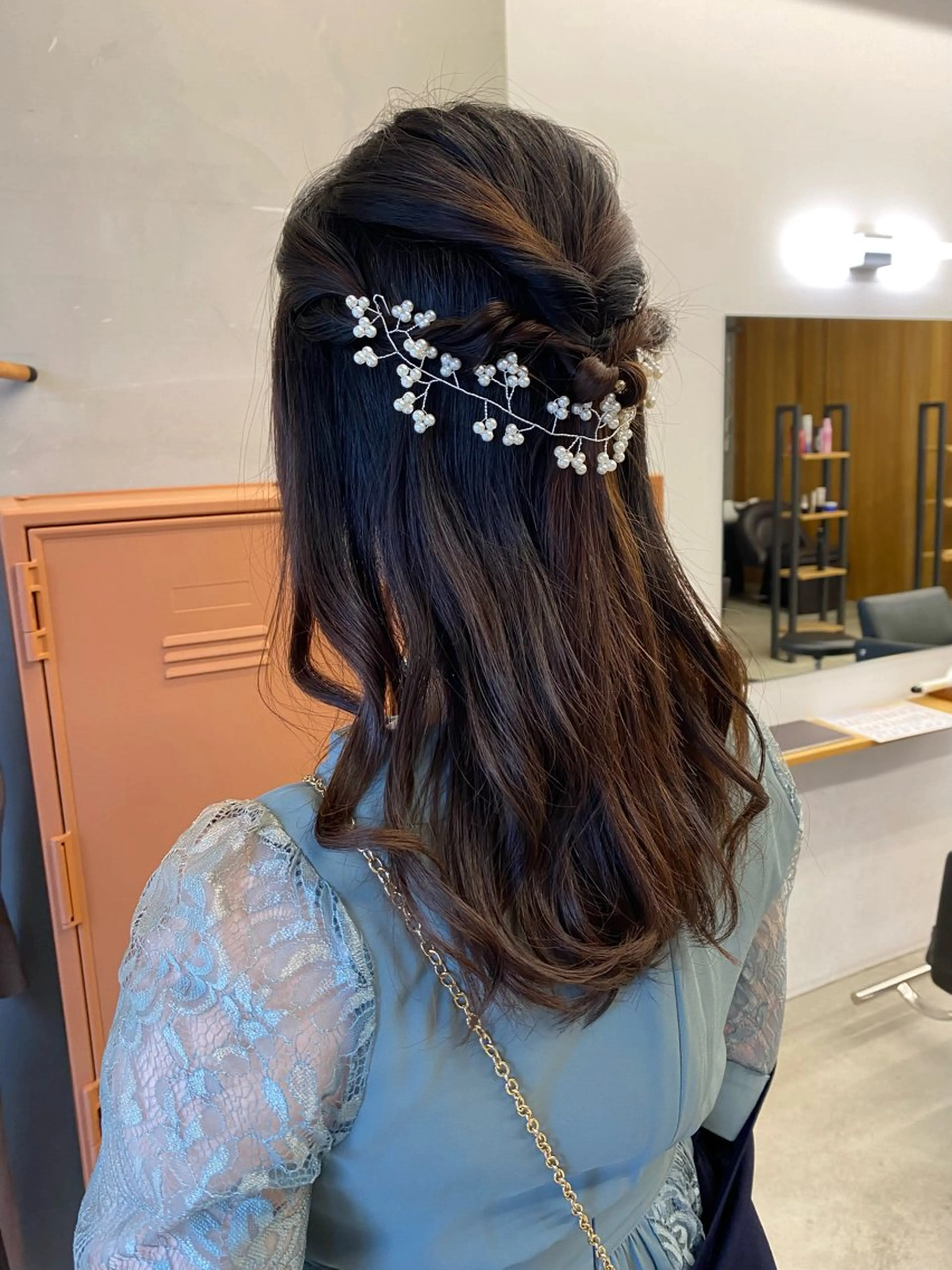 セミロング ヘアアレンジ ハーフアップ ヘアセット お呼ばれヘア｜ 金山｜山本夏菜のヘアスタイル