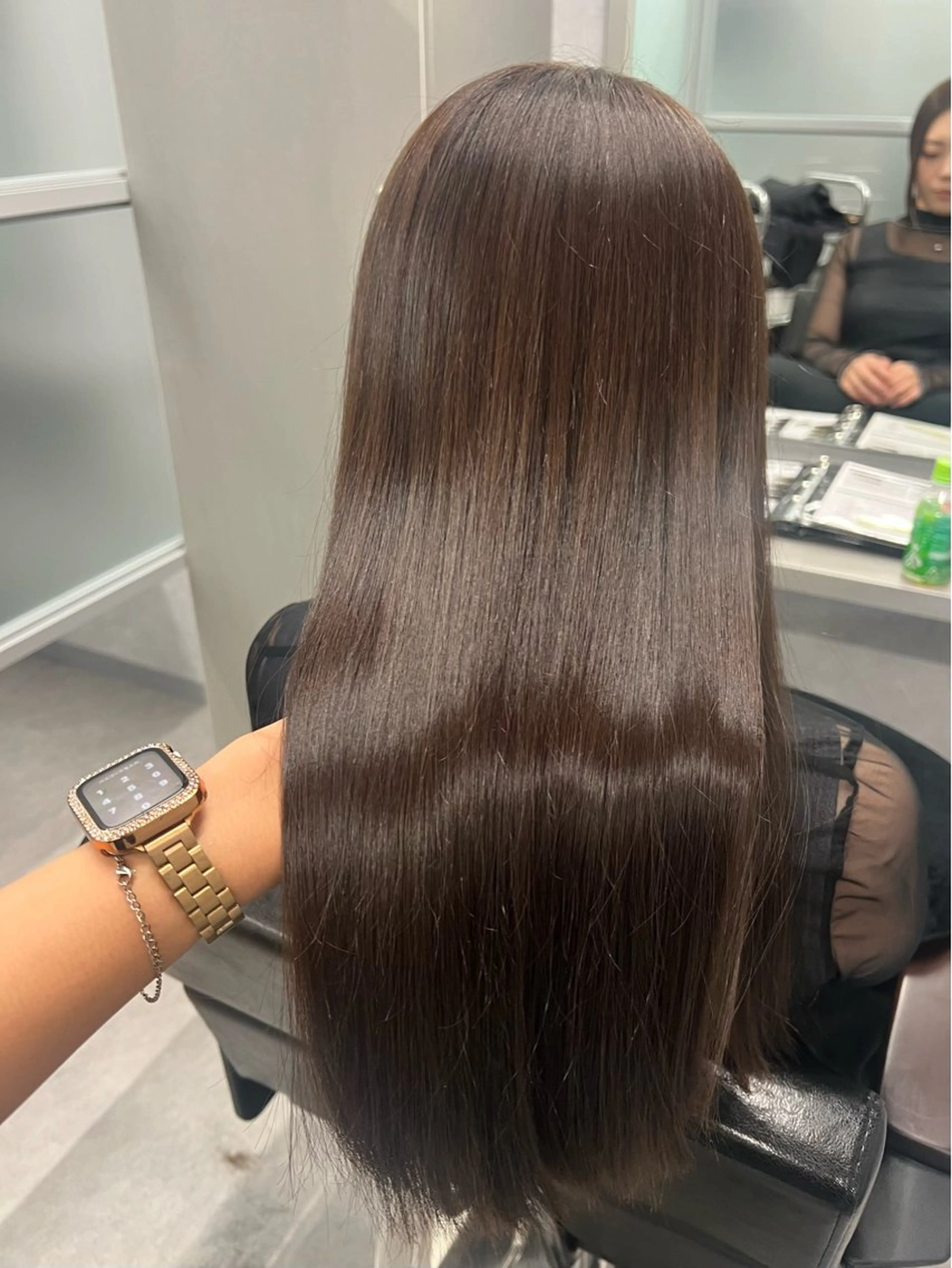 ロング トリートメント 石津 優菜のヘアスタイル