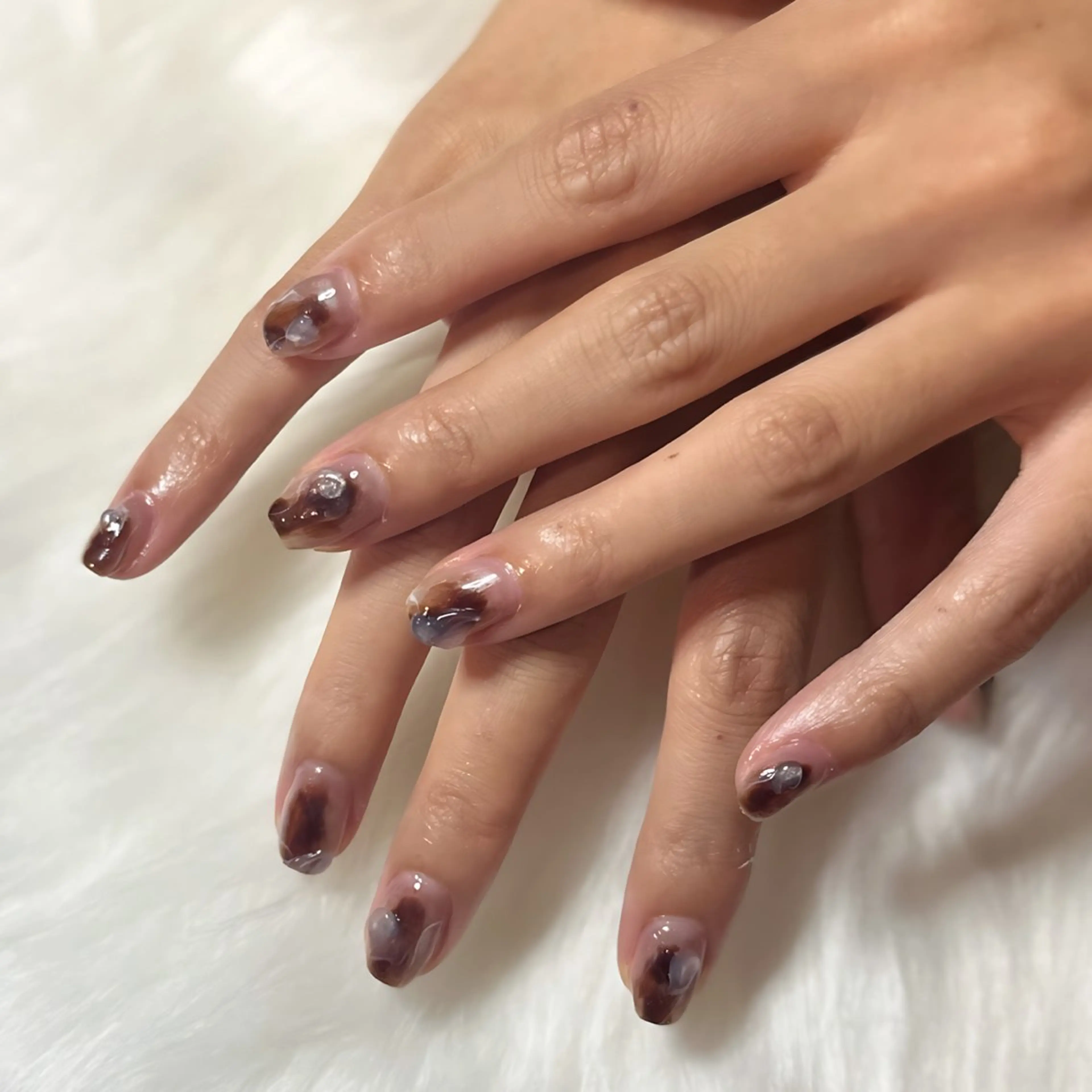 ネイル ブラウン ハンドネイル tee nailのネイルデザイン