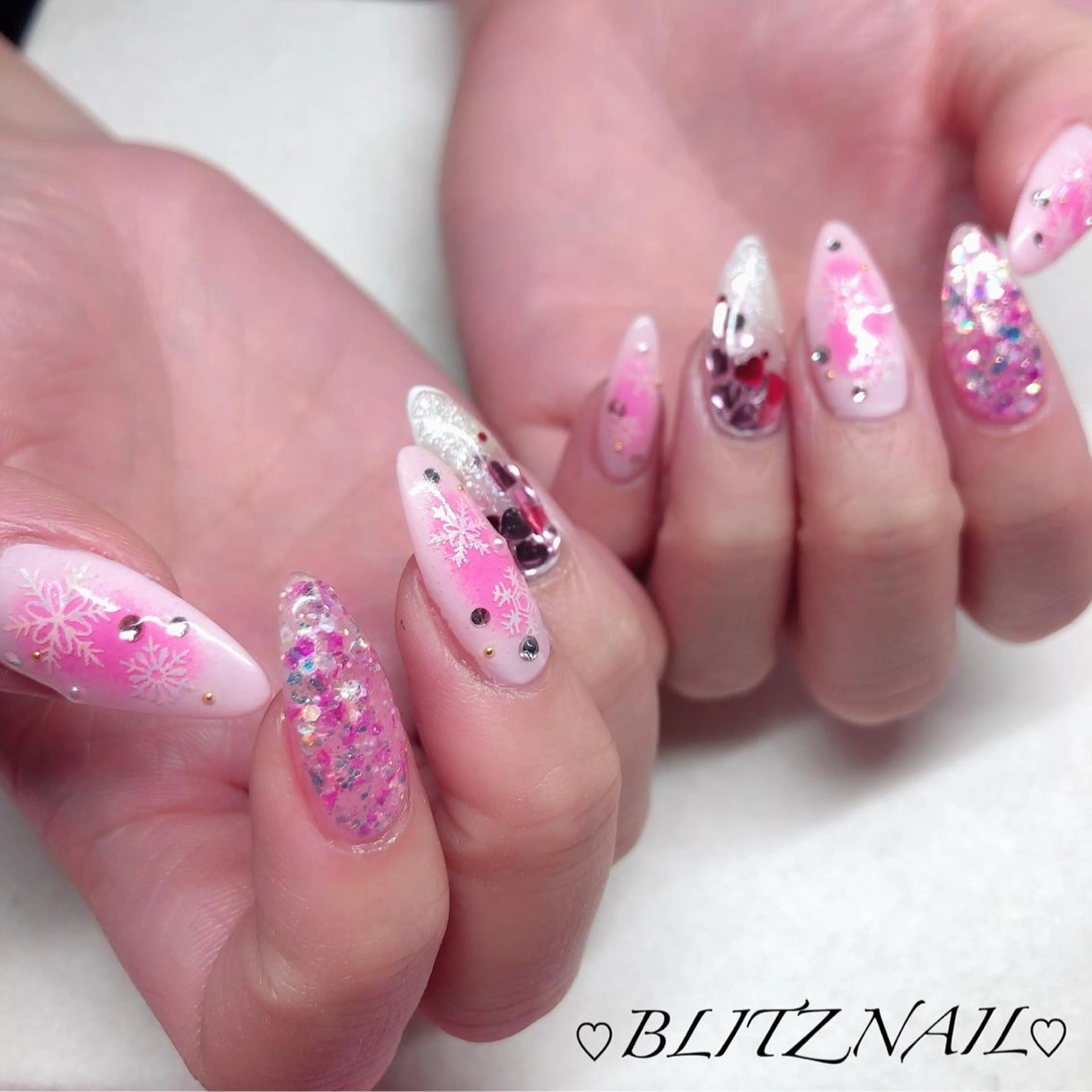 ネイル BLITZ Nail 岩田💅🏻✨のネイルデザイン