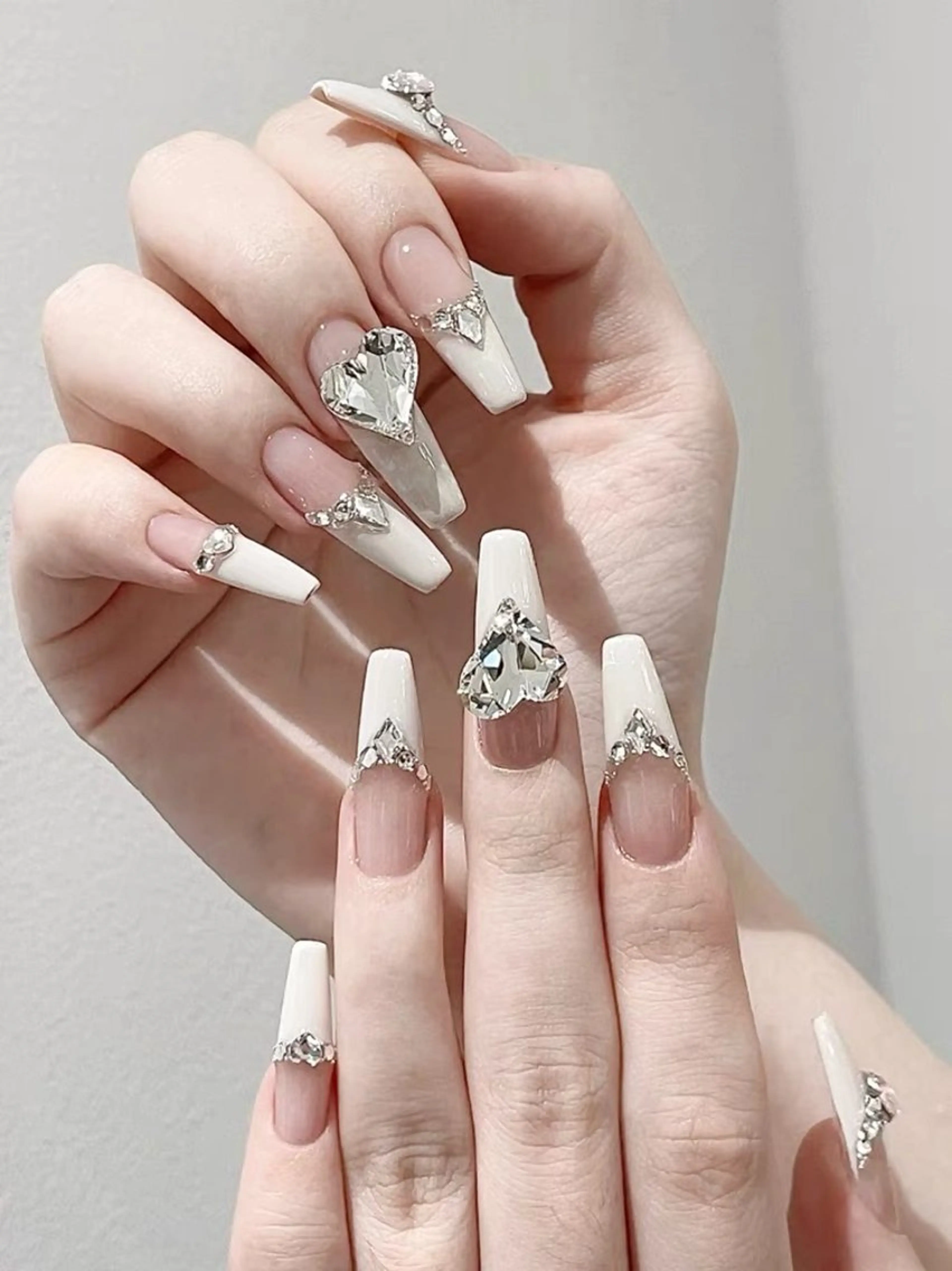 ネイル FJ ネイルサロンのネイルデザイン