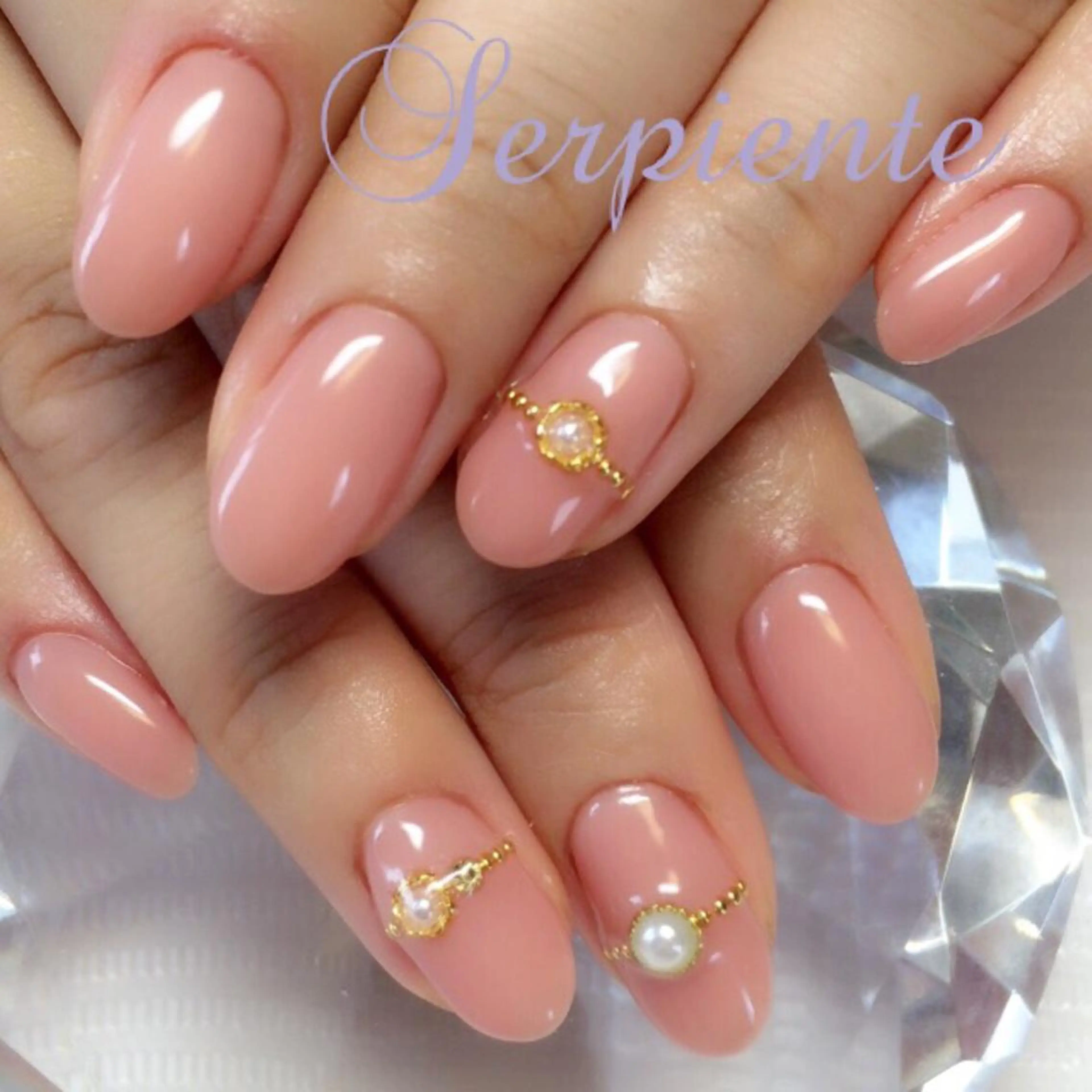 ネイル Nail salon Serpienteのネイルデザイン