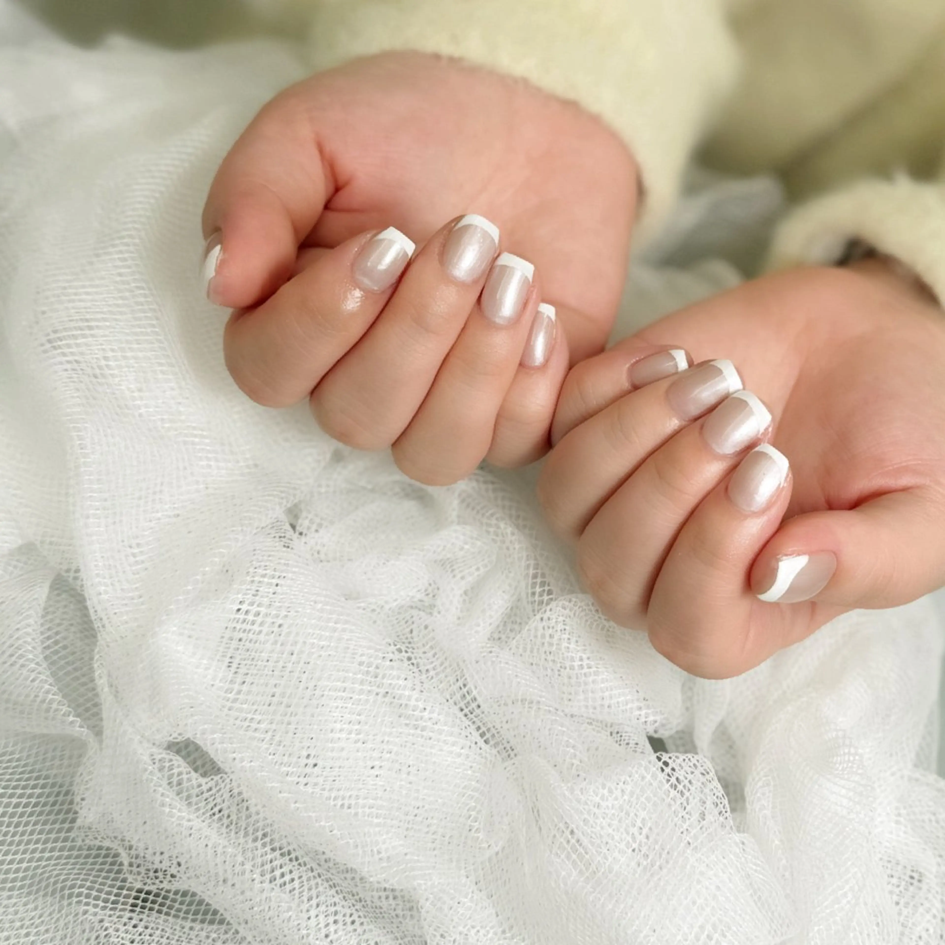ネイル フレンチネイル ハンドネイル Nail salon TROISのネイルデザイン