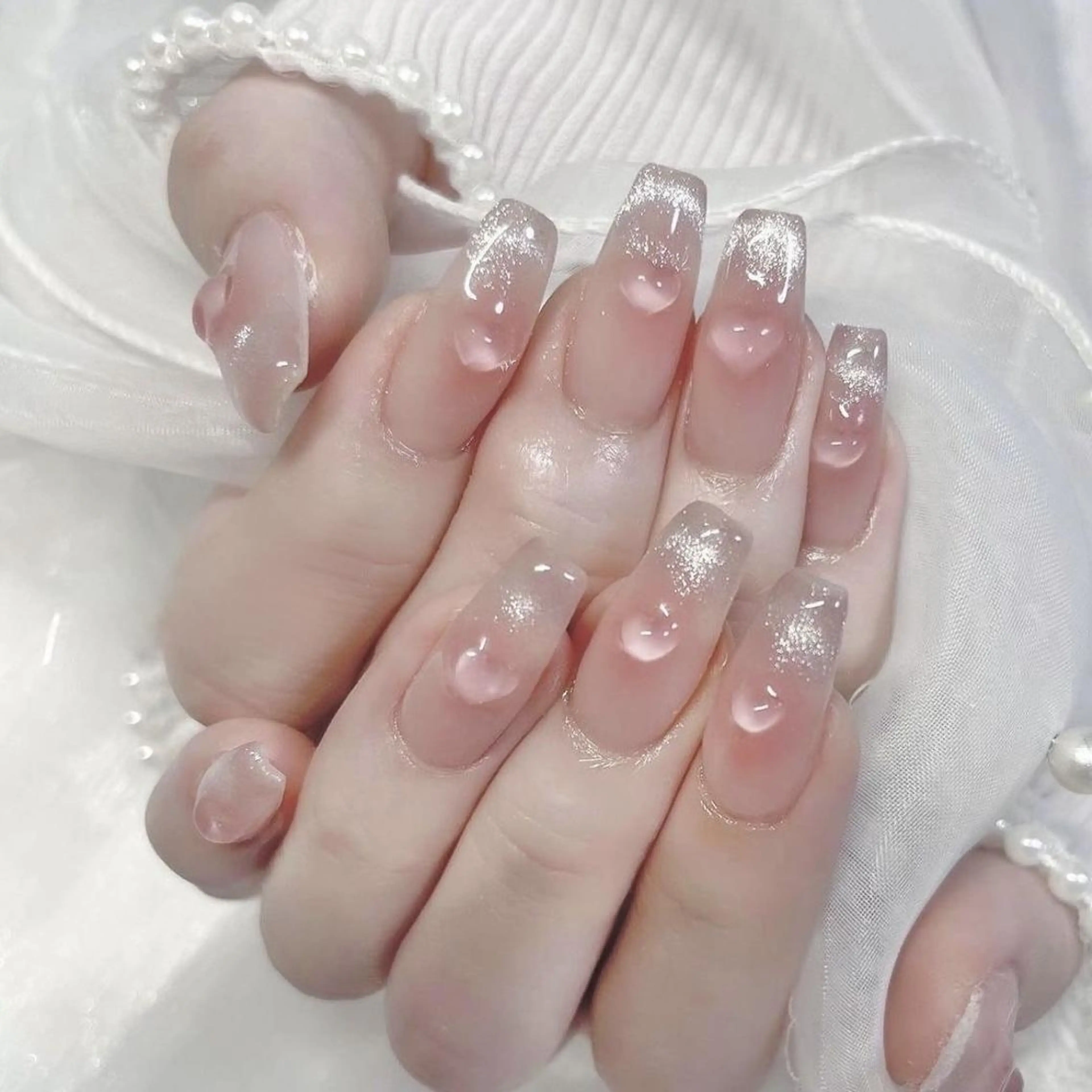 ネイル 長さ出し フレンチネイル グラデーション 卒業式 マグネットネイル ハンドネイル MIHANA SAKURAのネイルデザイン