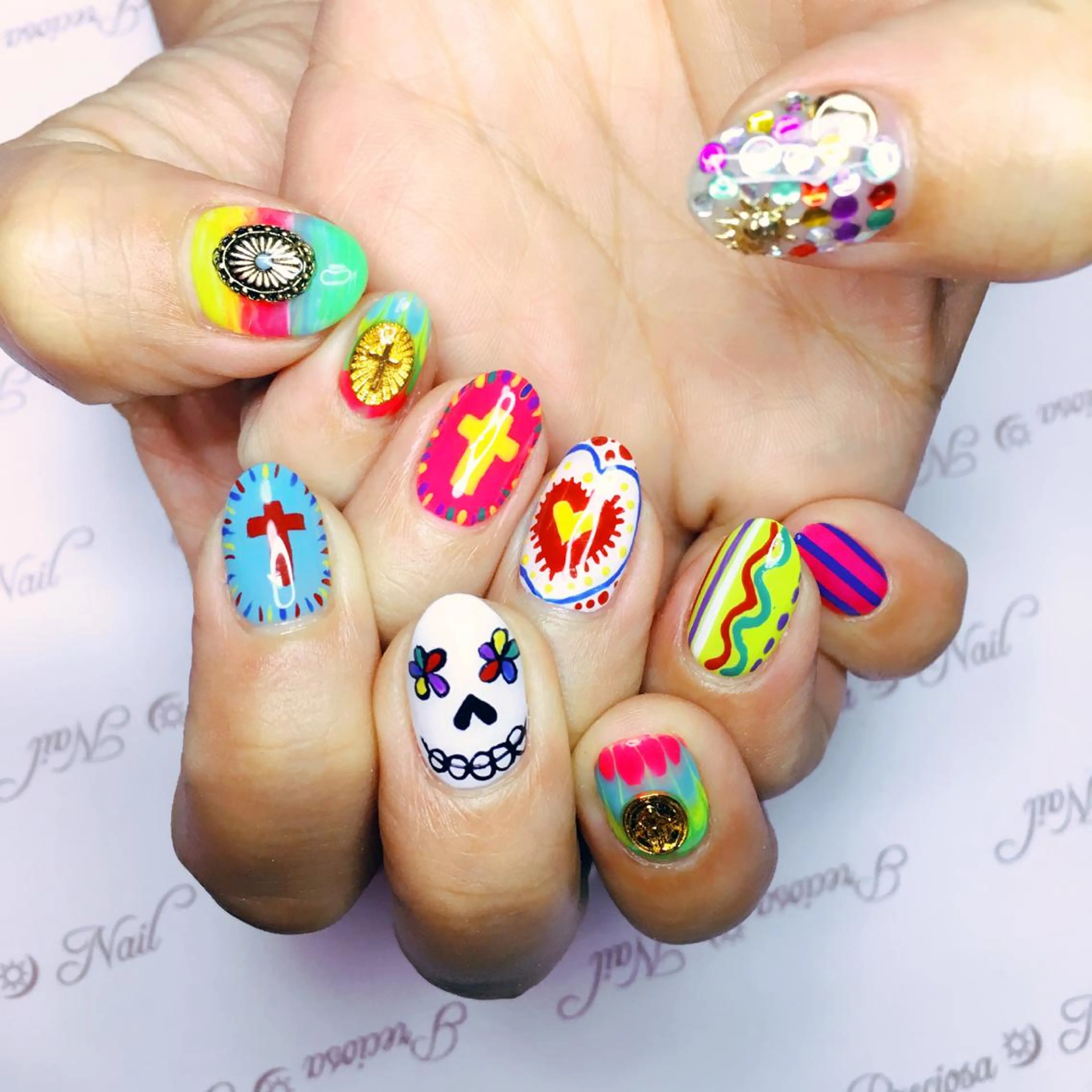 ネイル preciosa.nail所属・久場 晴美のネイルデザイン