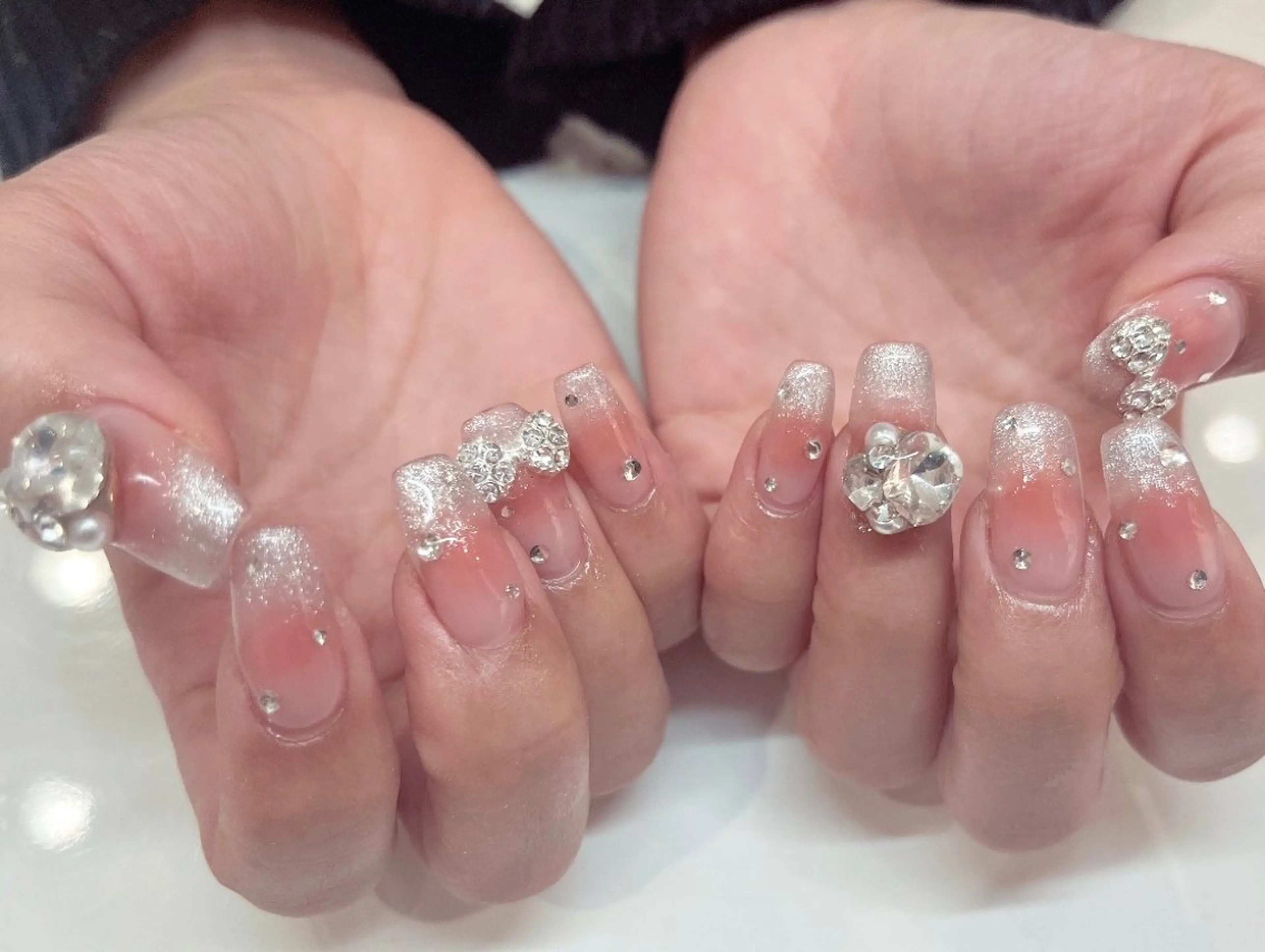 ネイル 山本 杏香のネイルデザイン