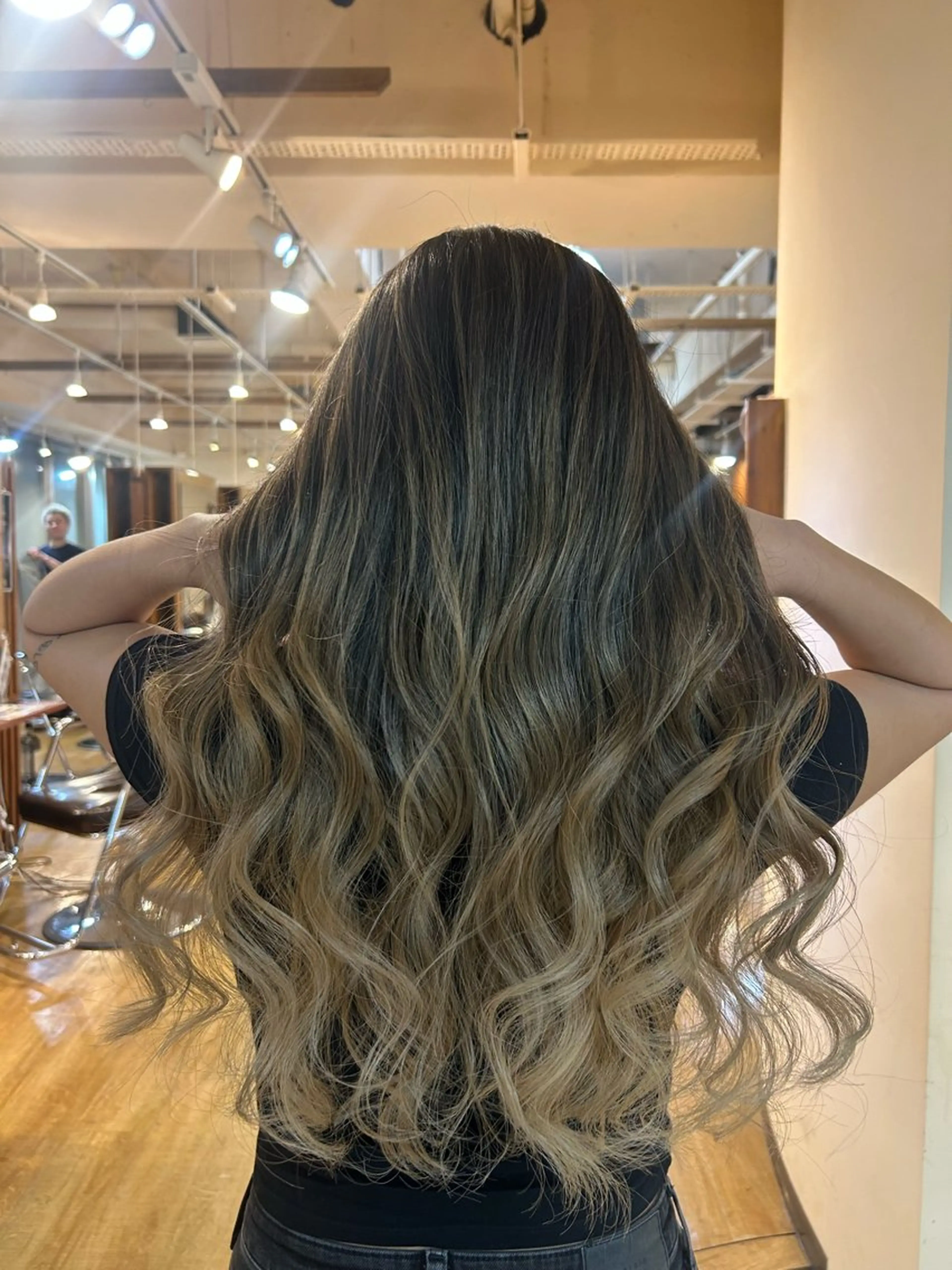 ロング カラー バレイヤージュ デザインカラー オレンジ レイヤーカット 竹井俊介/悩み解消 /実現性のヘアスタイル