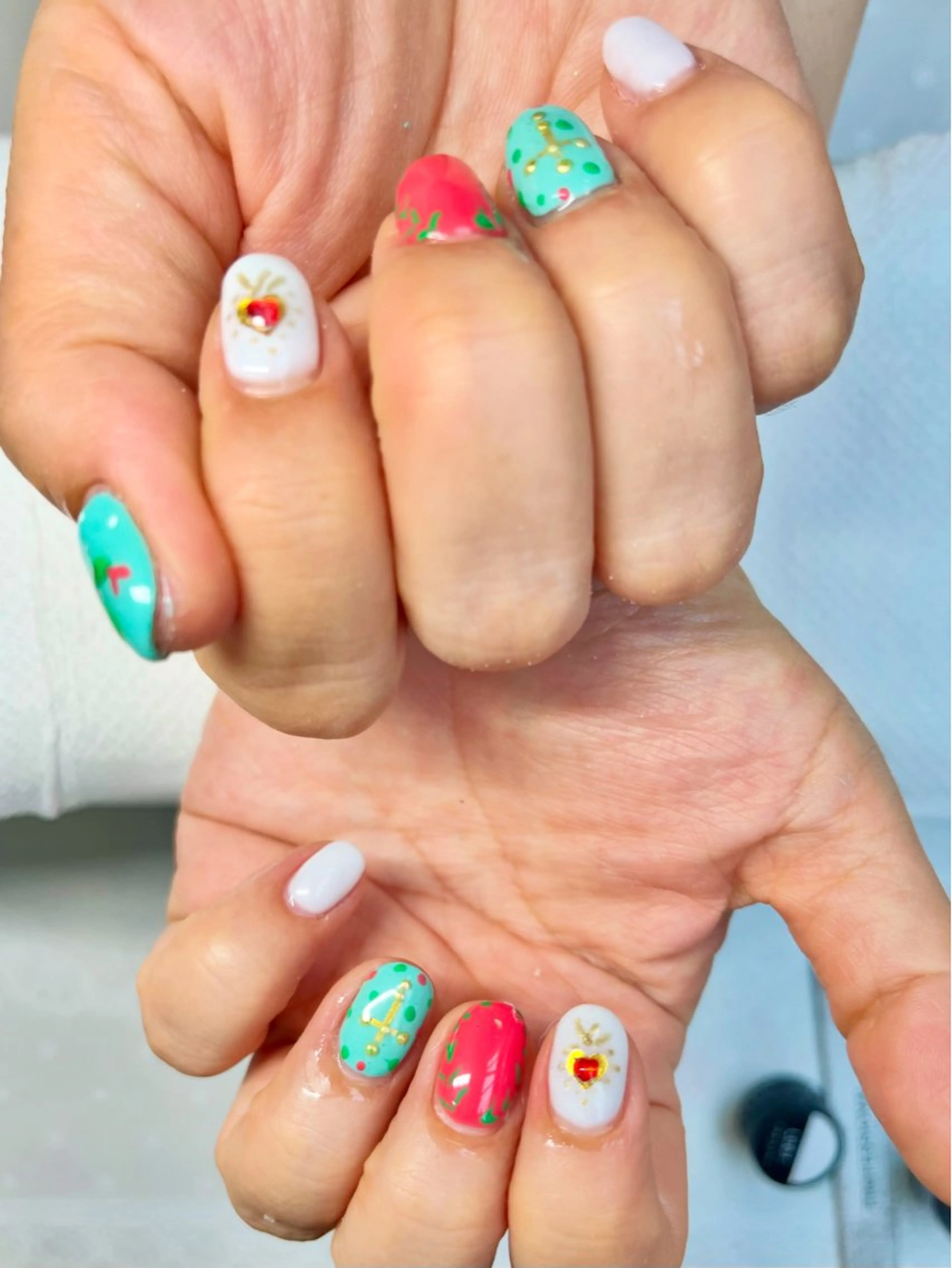 ネイル 新宿ネイルサロン ジェミディローサのネイルデザイン