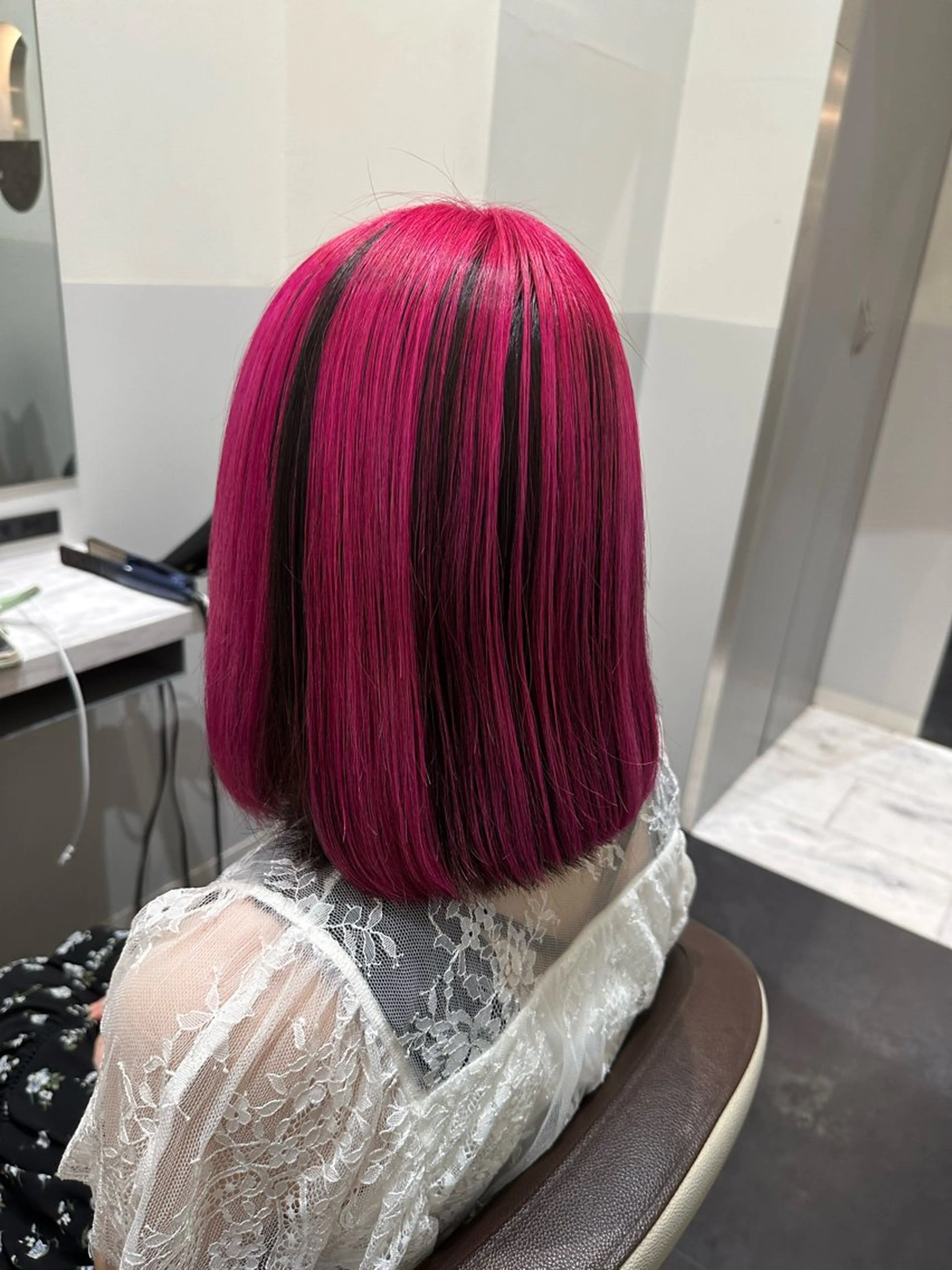 ミディアム カラー ピンクカラー あらげ 🌈推しカラー🌈ᵕのヘアスタイル