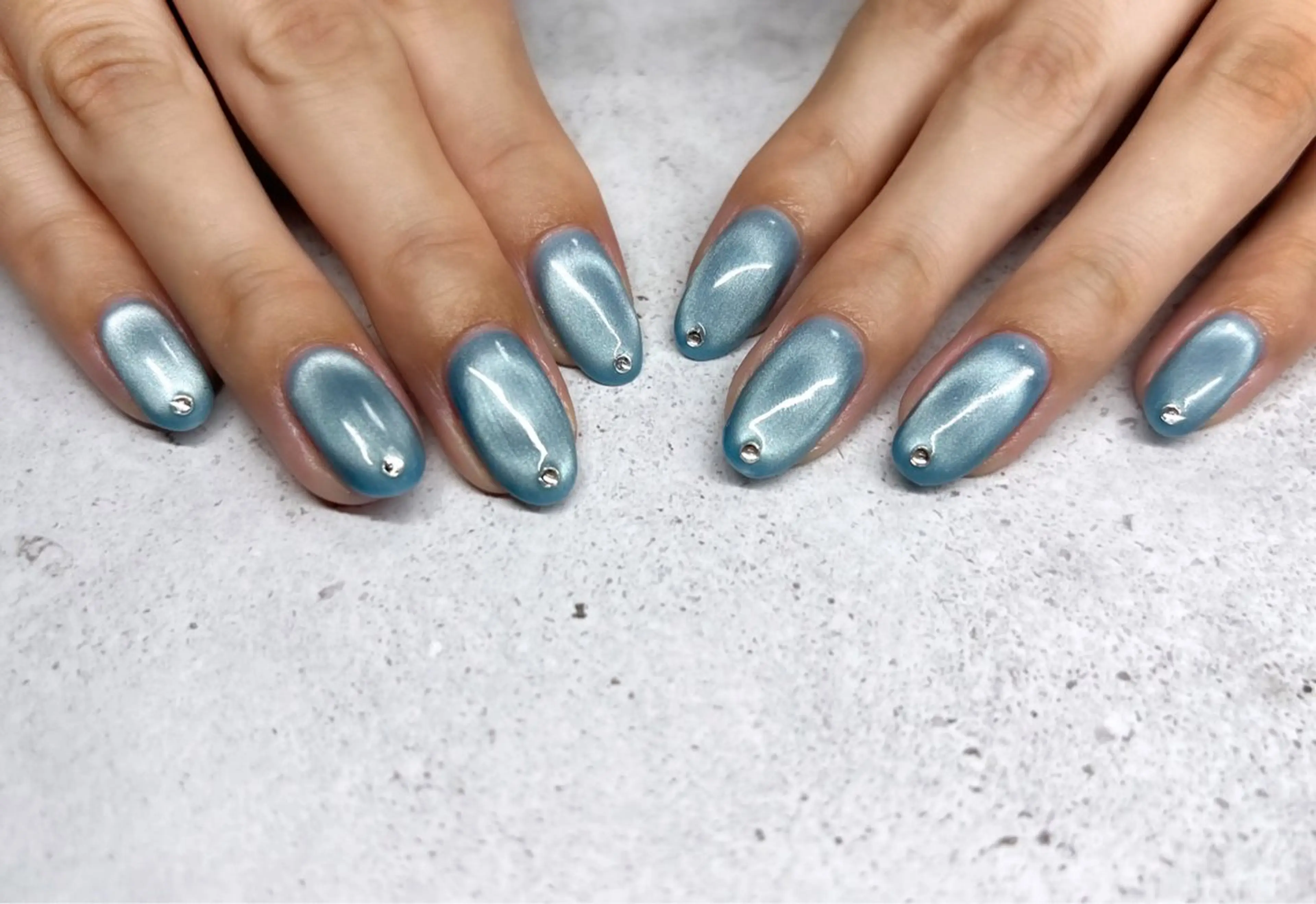 ネイル ハンドネイル Minako 【Charmant】のネイルデザイン